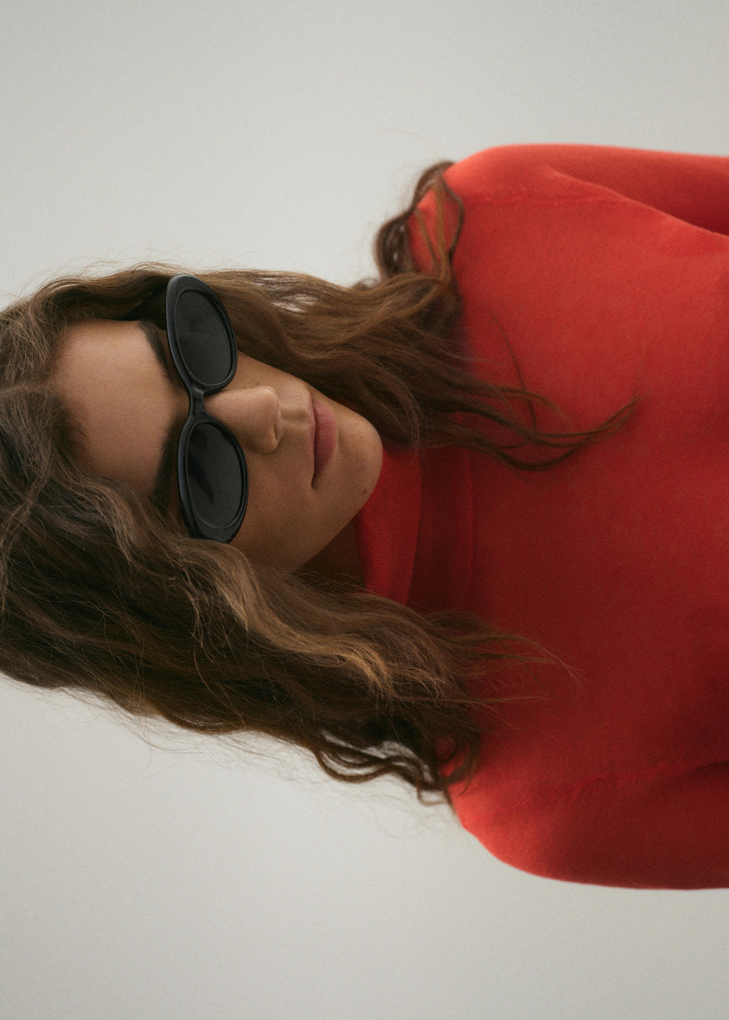 Oval frame sunglasses - Women | MANGO United Kingdom | MANGO (UK)