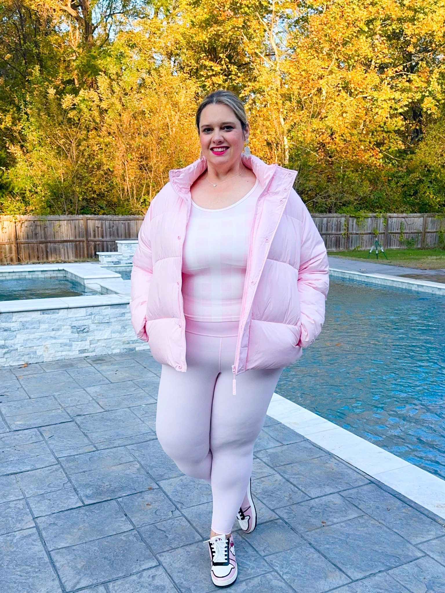 Boy moms like pink too! This Fabletics set is such a pretty color and I am OBSESSED with the puffer. Wearing everything in a 2x. 

#LTKSeasonal #LTKActive #LTKBump