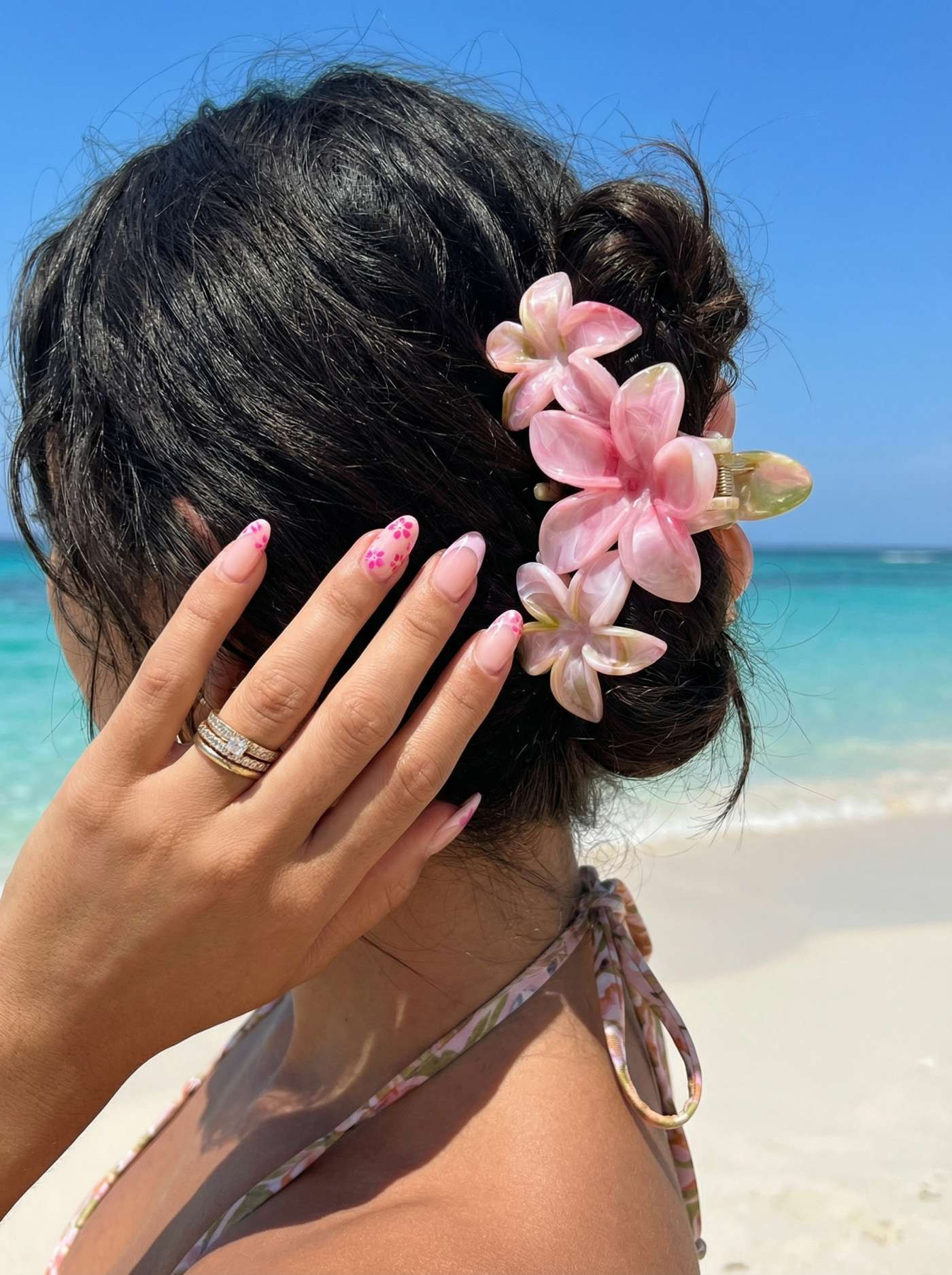 Contrasting Binding Hair Claw $5.90 | Cider