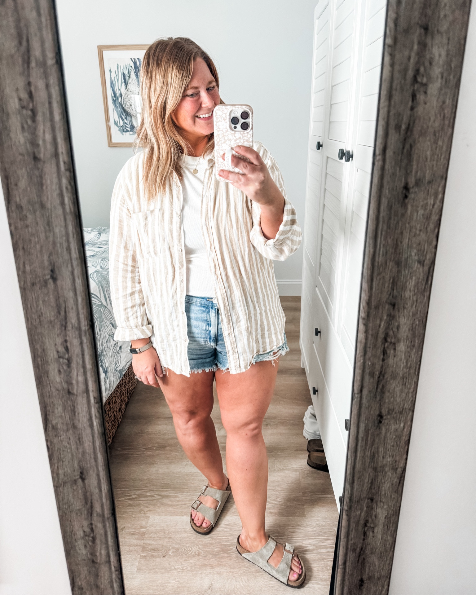 Love this linen button down- it’ll transition so well for the Fall!

#LTKBacktoSchool #LTKMidsize #LTKSeasonal