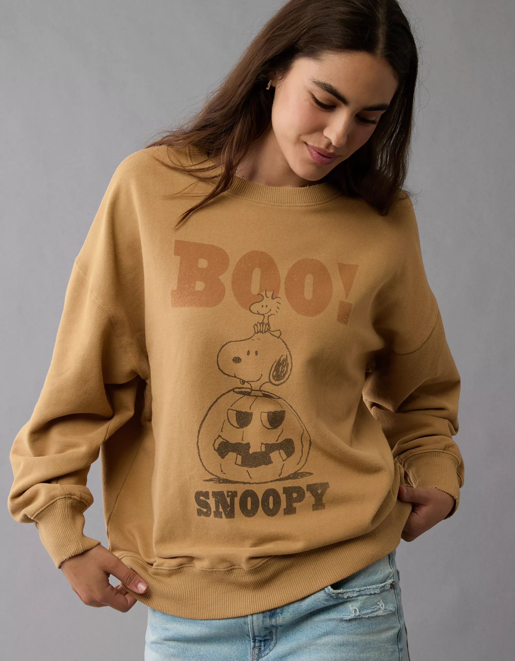 AE Halloween Oversized Graphic Crew Neck Sweatshirt | American Eagle Outfitters (US & CA)