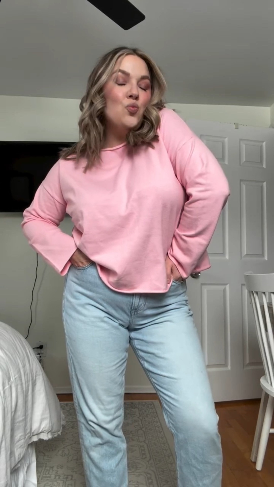 Just a Mom trying to feel cutie. 🌸☀️🌈💕

OOTD - - the boat neck style on this light weight knit top is so fun // spring outfit 

Top-L 
Jeans-12

@Aerie 

Comment CUTE below to receive a DM with the link to this post on my LTK ⬇ https://liketk.it/5YM9U #ltkspringsale #ltkseasonal #ltkmidsize