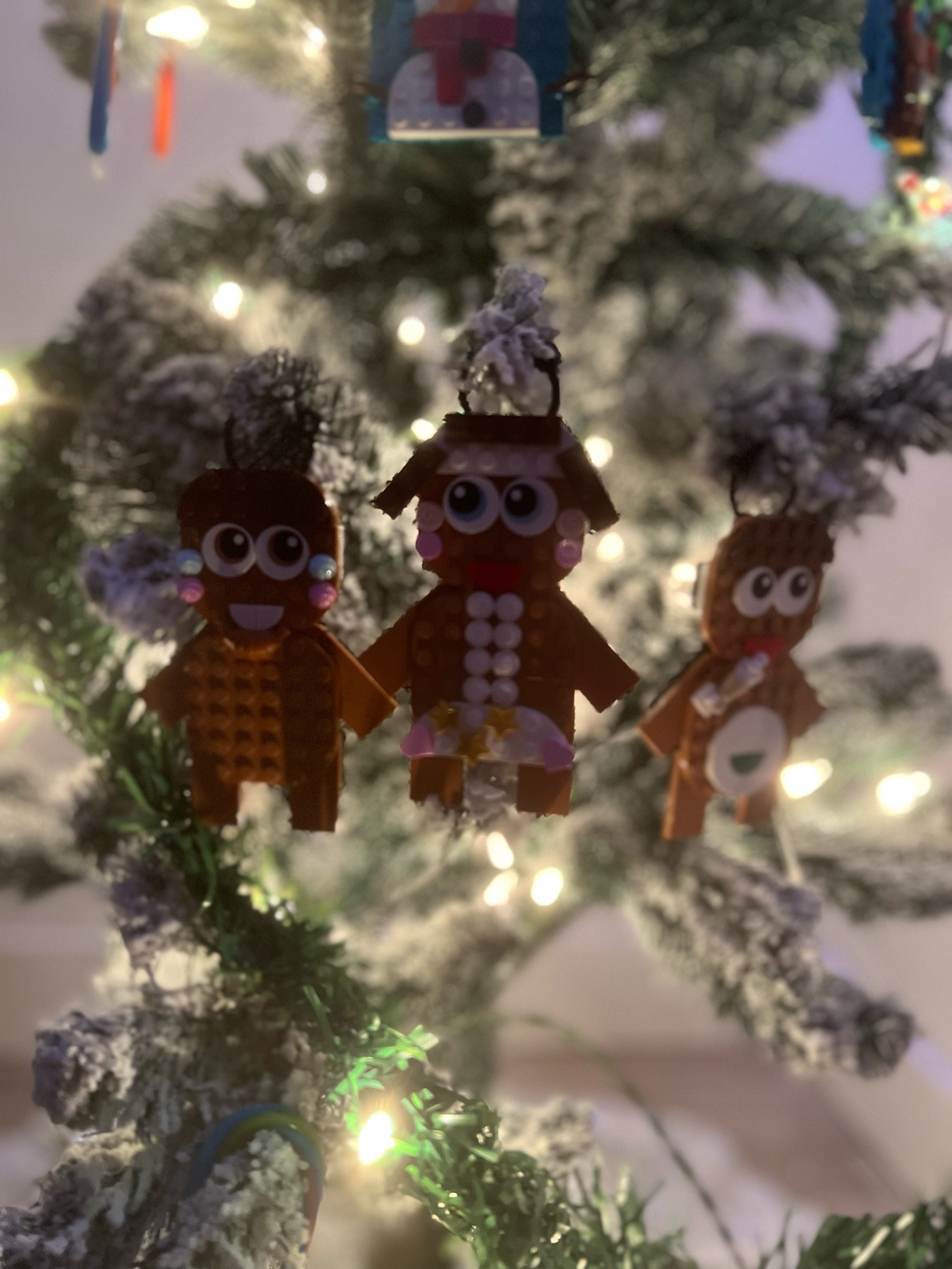 we love the Lego gingerbread family! 

#LTKKids #LTKGiftGuide #LTKHoliday