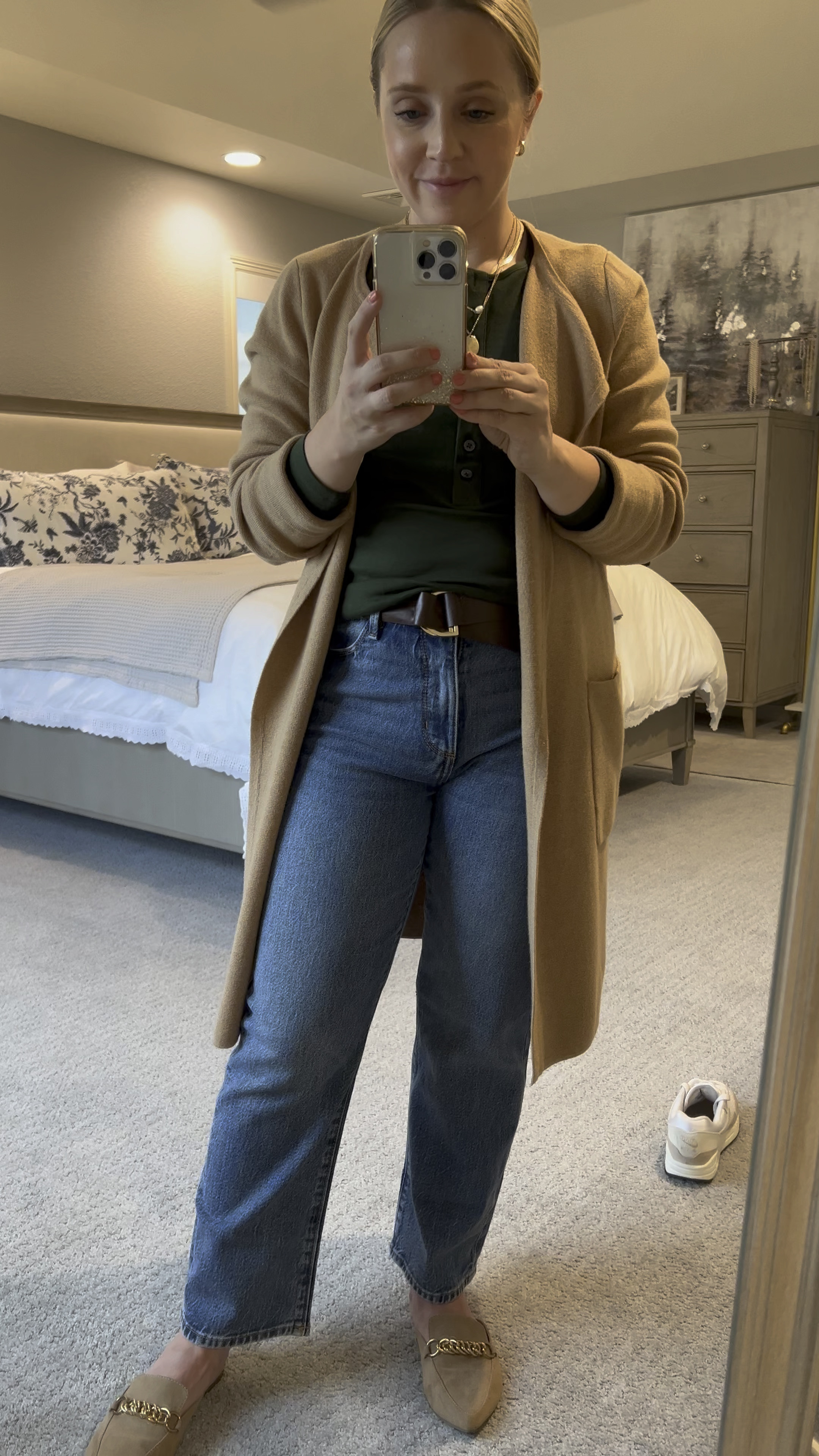 These petite jeans are so comfortable and great for early fall! All of these pieces fit tts and I wear this sweater blazer throughout the colder months. 
Jeans, petite jeans, straight jeans, Henley, sweater blazer. 

#LTKSeasonal #LTKVideo