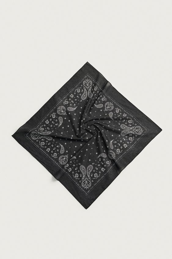 Zara - 0fr. Paris X Zara Paisley Text Bandana - Black - M - Man | Zara UK