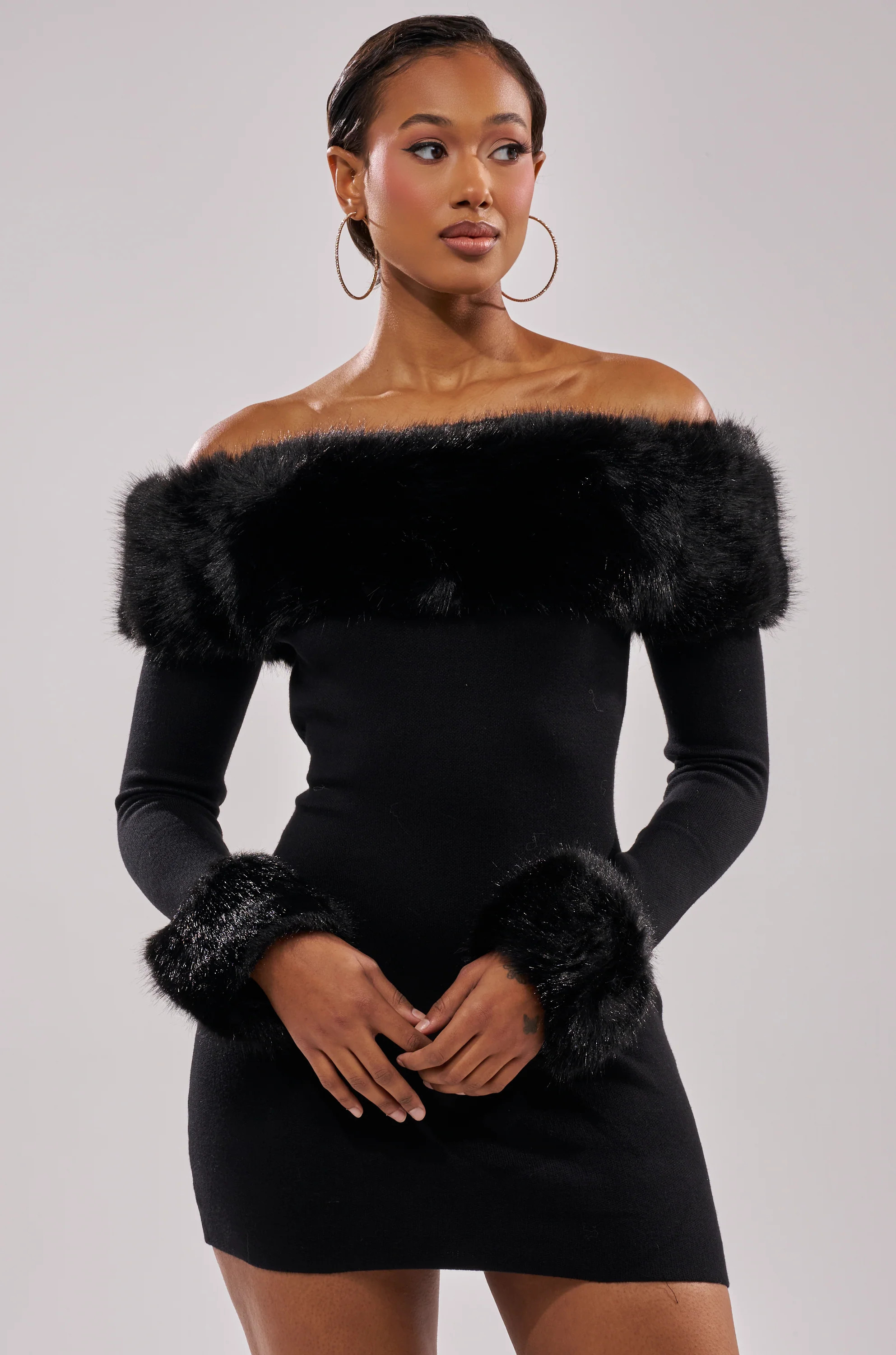 AKIRA Comfy Cozy Fur Trim Mini Dress | Black | Size Large | AKIRA