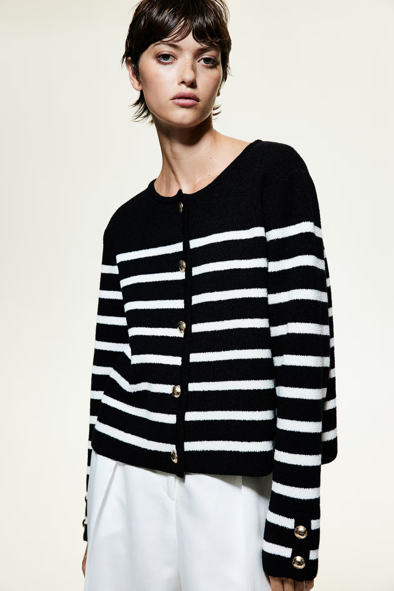 Knitted cardigan | H&M (UK, MY, IN, SG, PH, TW, HK)