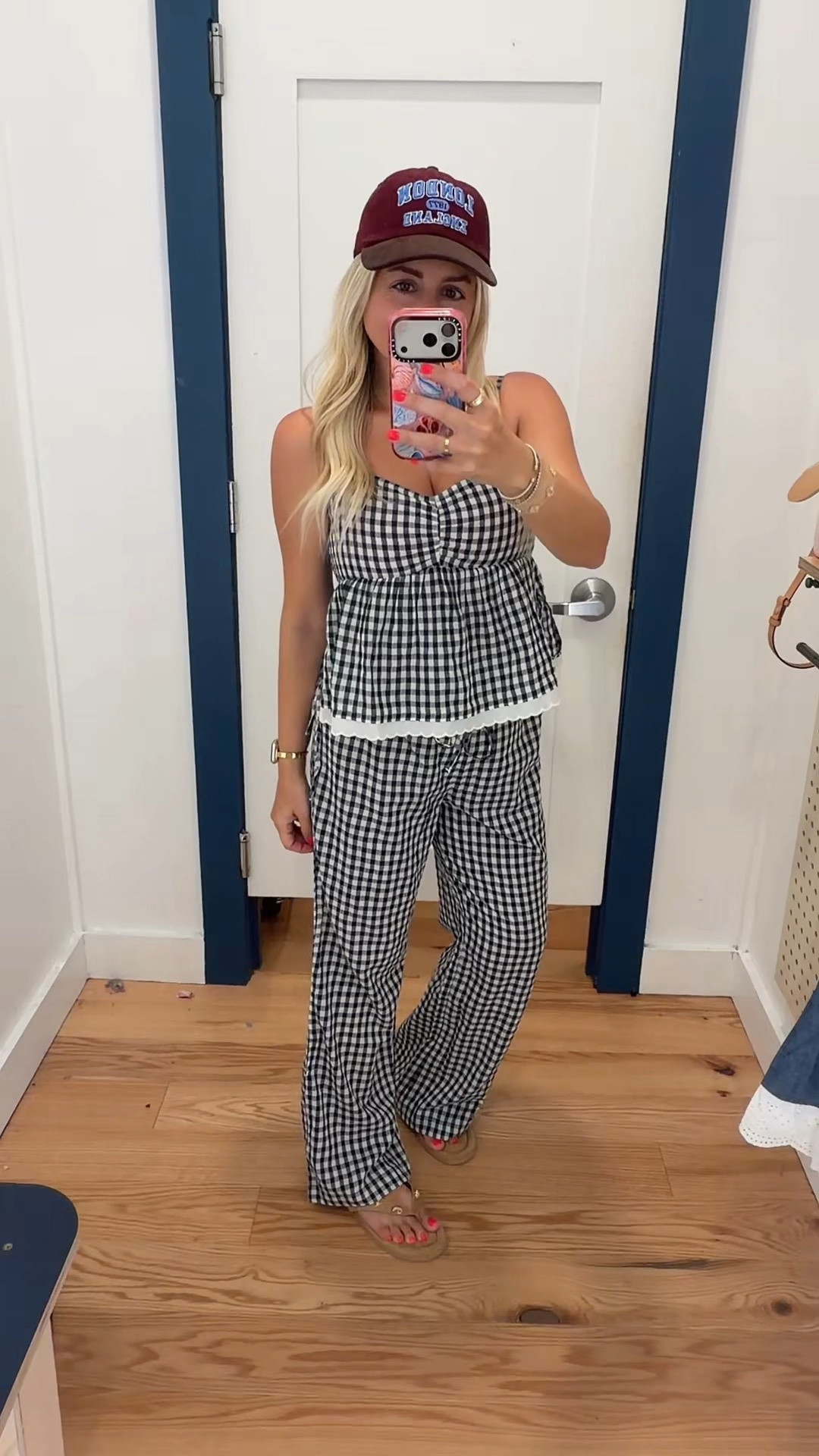 Gingham matching set 
Size xs
Flip flops tts
early fall outfit

#LTKSaleAlert
