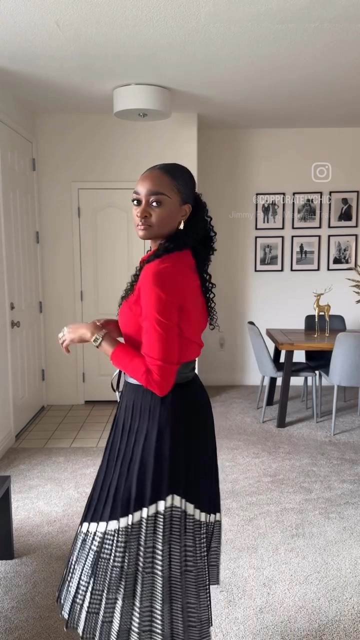 HOLIDAY LOOKS SERIES: Another Holiday Look for the office. Today we are dressed for a final team meeting. This look is classy, elegant, feminine and can worn  beyond the office. 

#workwear #workwearstyle #holidaylook

#LTKWorkwear #LTKSaleAlert #LTKHoliday