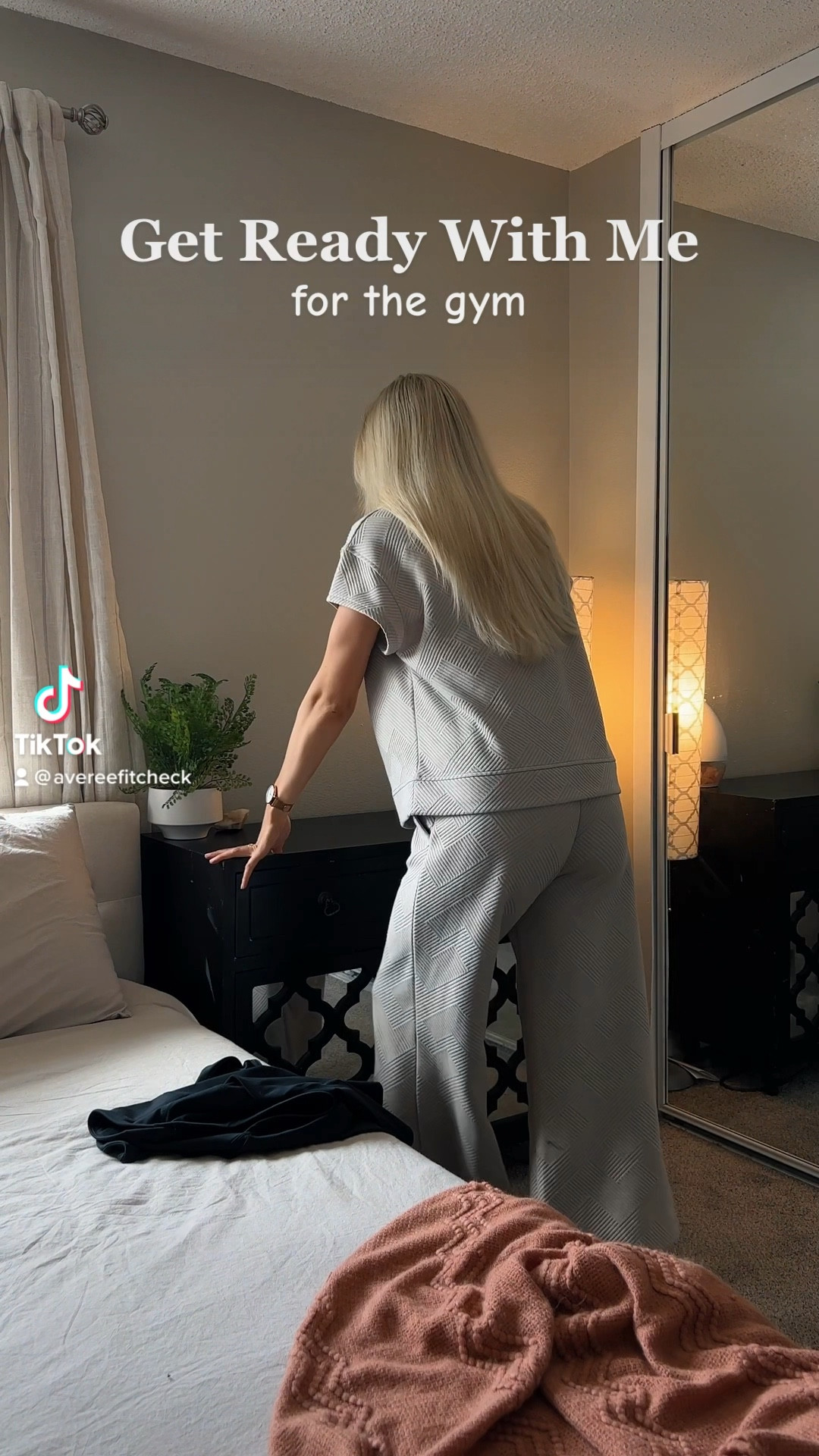 The black puffer jacket photo is wrong for some reason? But that is the right link! I tagged the white version as well  ◡̈ 

Bohme - use code “AVEREE15” for discount 



#LTKFind #LTKfit #LTKSeasonal