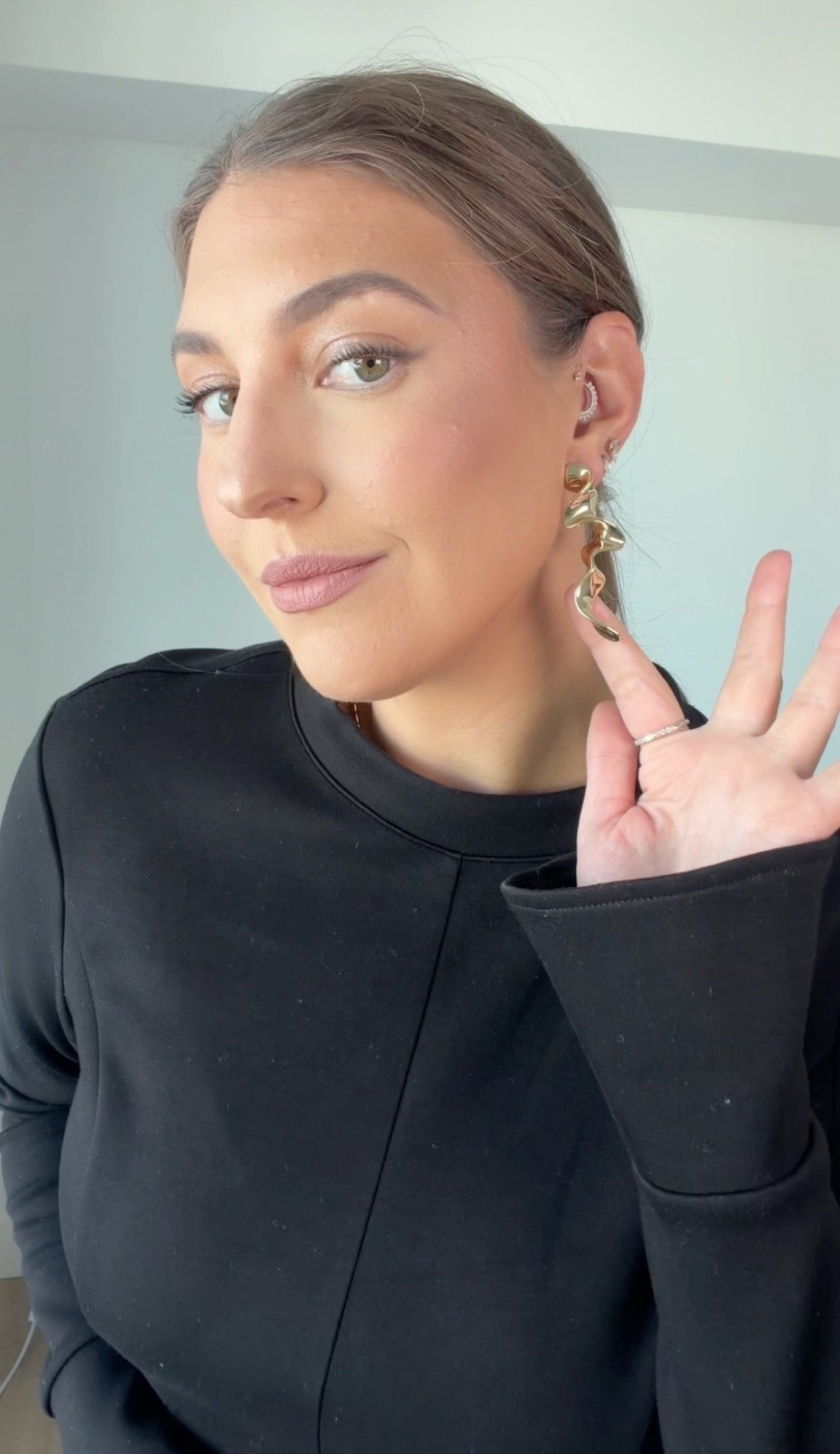 Statement earrings steal the show ✨

gold earrings, statement jewelry, chic accessories, black outfit, minimal style, elevated basics, Quince sweater

#LTKMothersDay #LTKWedding #LTKgrwm