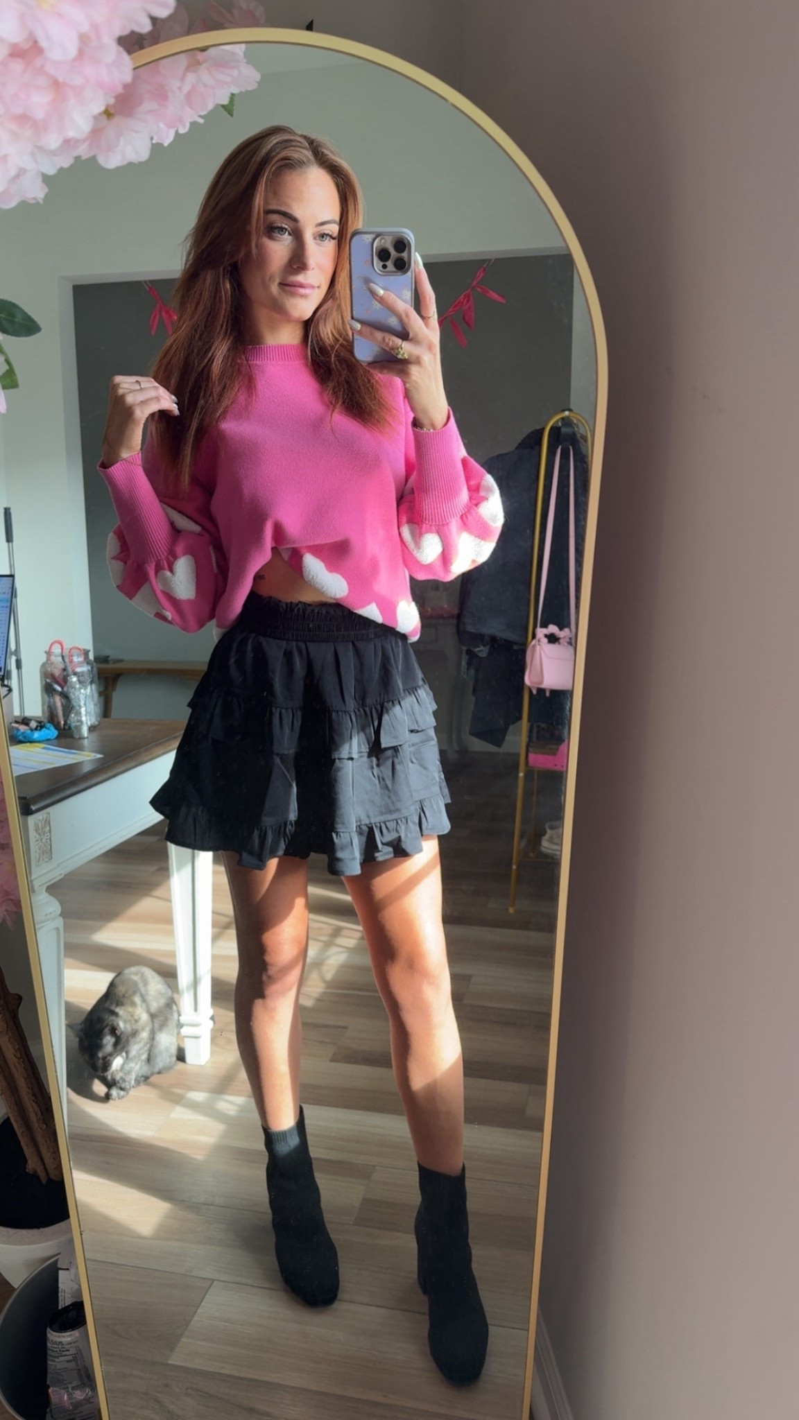 Day 2 of testing out Valentine’s Day outfits 🩷

#LTKdayinmylife #LTKValentine #LTKootd