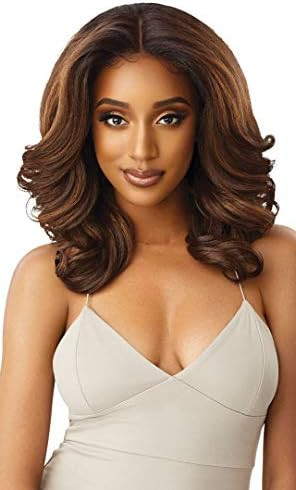 Outre LACEFRONT PERFECT HAIR LINE Glamorous Wavy Fully Hand-Tied 13”x 6” Frontal HD Baby Hair... | Amazon (US)