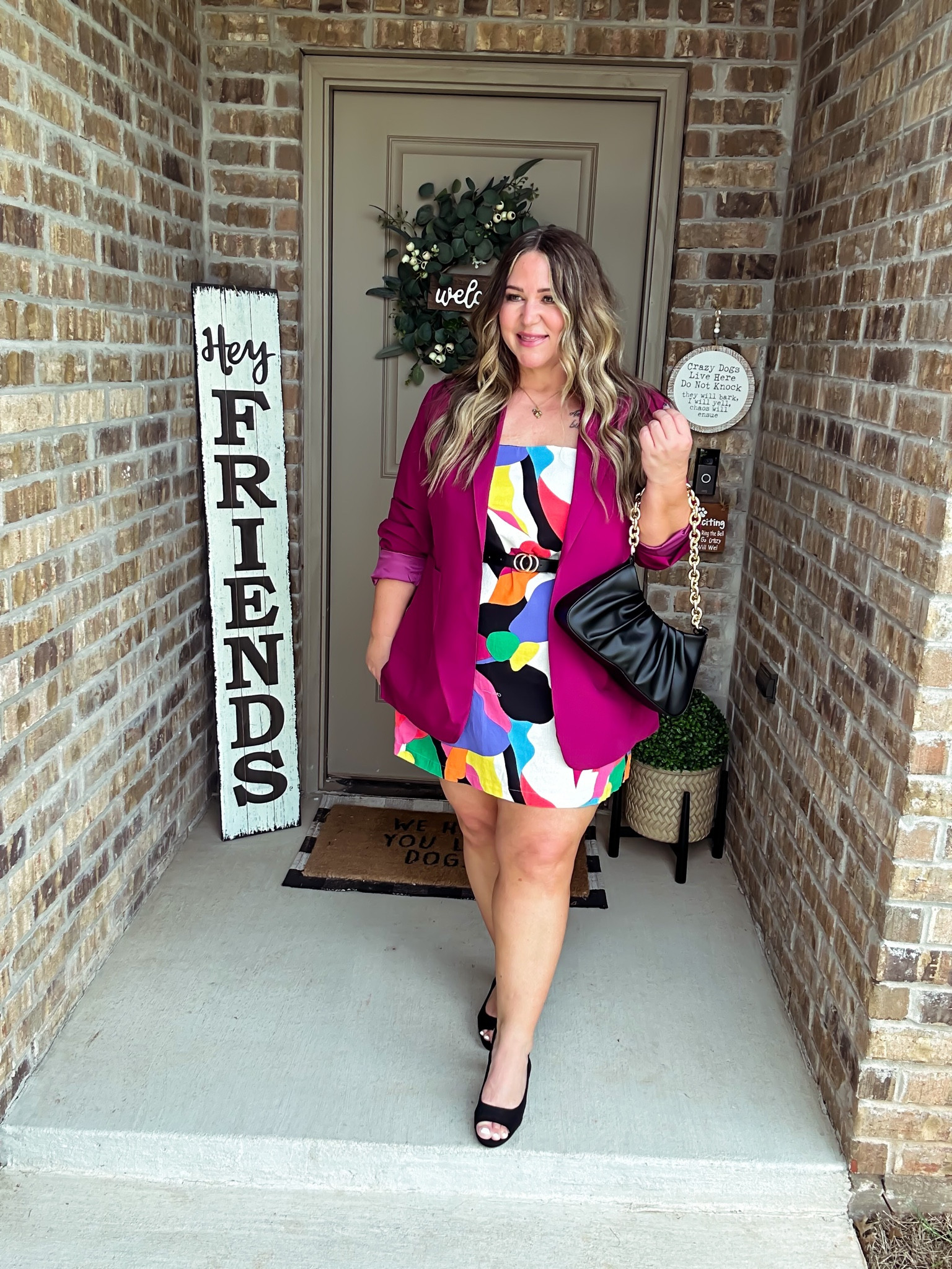 Blazer xxl (sized up for more arm room)
Dress xl tts 
Shoes tts (wide foot friendly) 

#LTKunder50 #LTKcurves #LTKstyletip