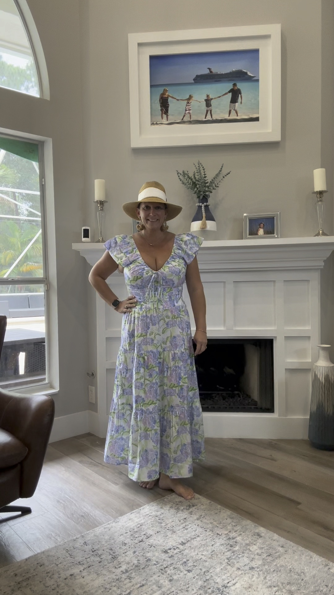 Beautiful two piece set from Hill House! It’s so pretty with the hydrangea print! I’ll love it for Nantucket! It can be worn separate or together…so much versatile! I’m wearing the large top and medium skirt. The skirt is super high waisted, I would have never tried this one, but the lady at the store said I would love it and she was right !

#LTKstyletip #LTKFind #LTKtravel