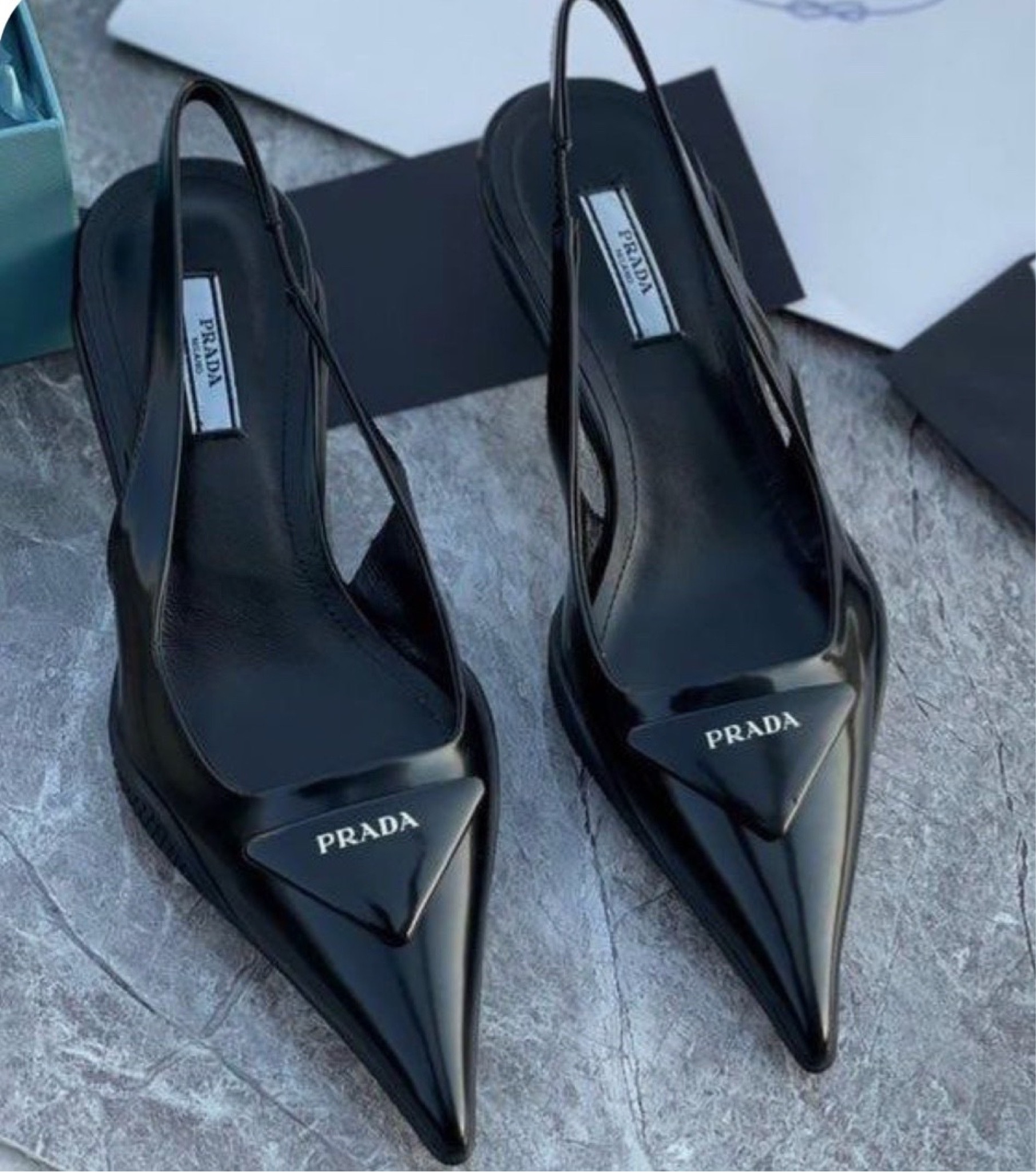 Prada slingback heels


#dhgatefinds #dhgate #prada #dhgateprwda 

#LTKshoecrush #LTKunder100 #LTKstyletip