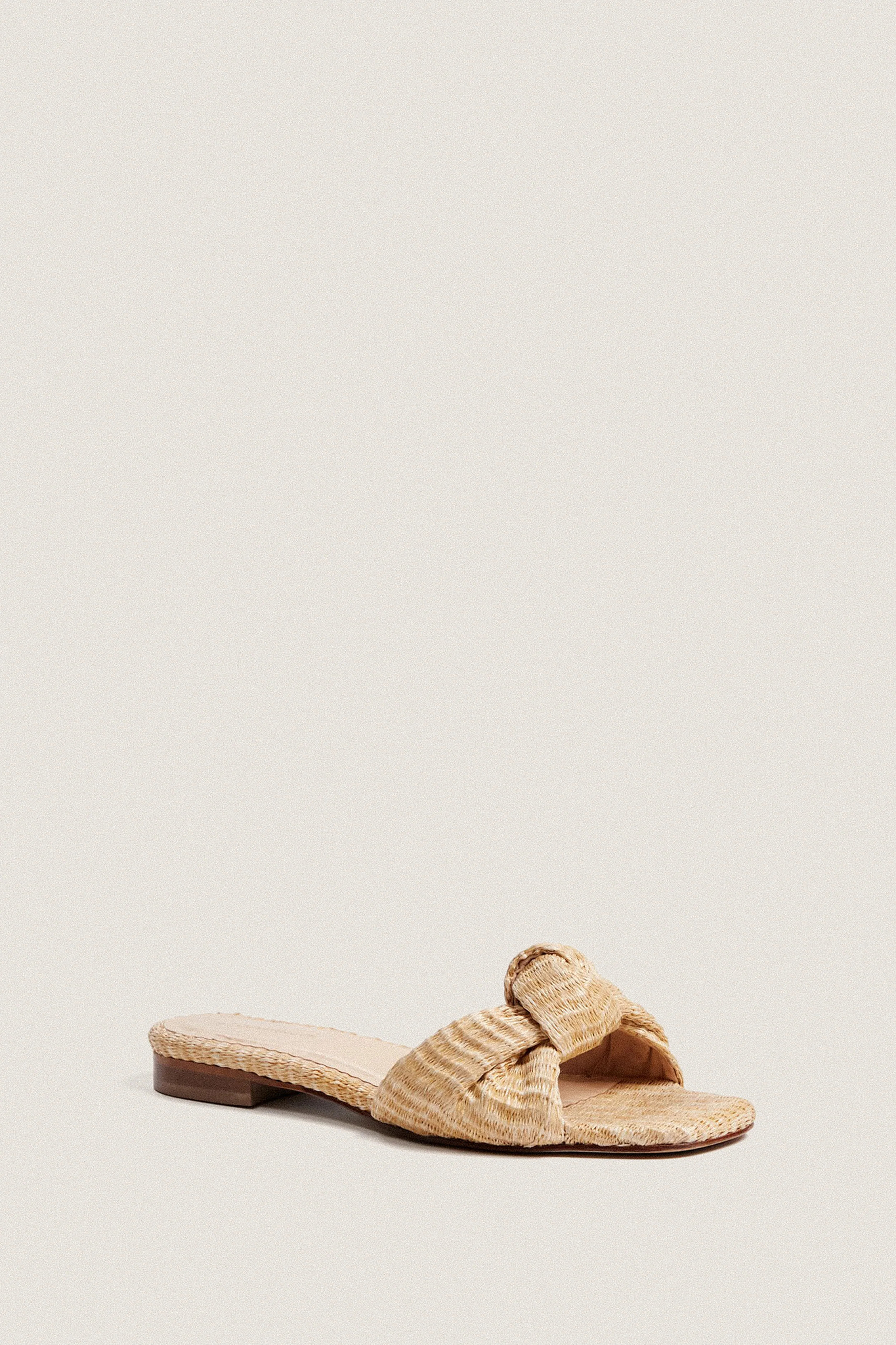 Raffia Brit Sandals | Tuckernuck (US)