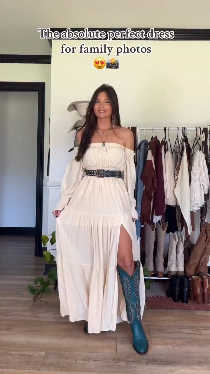 There are 20 colors available in this boho maxi dress, yes 20 🙂 Solid colored dresses are super easy to coordinate with! Making this one a great family photo dress for any season 💕 wearing xs in all!

#LTKSeasonal #LTKootd #LTKgrwm