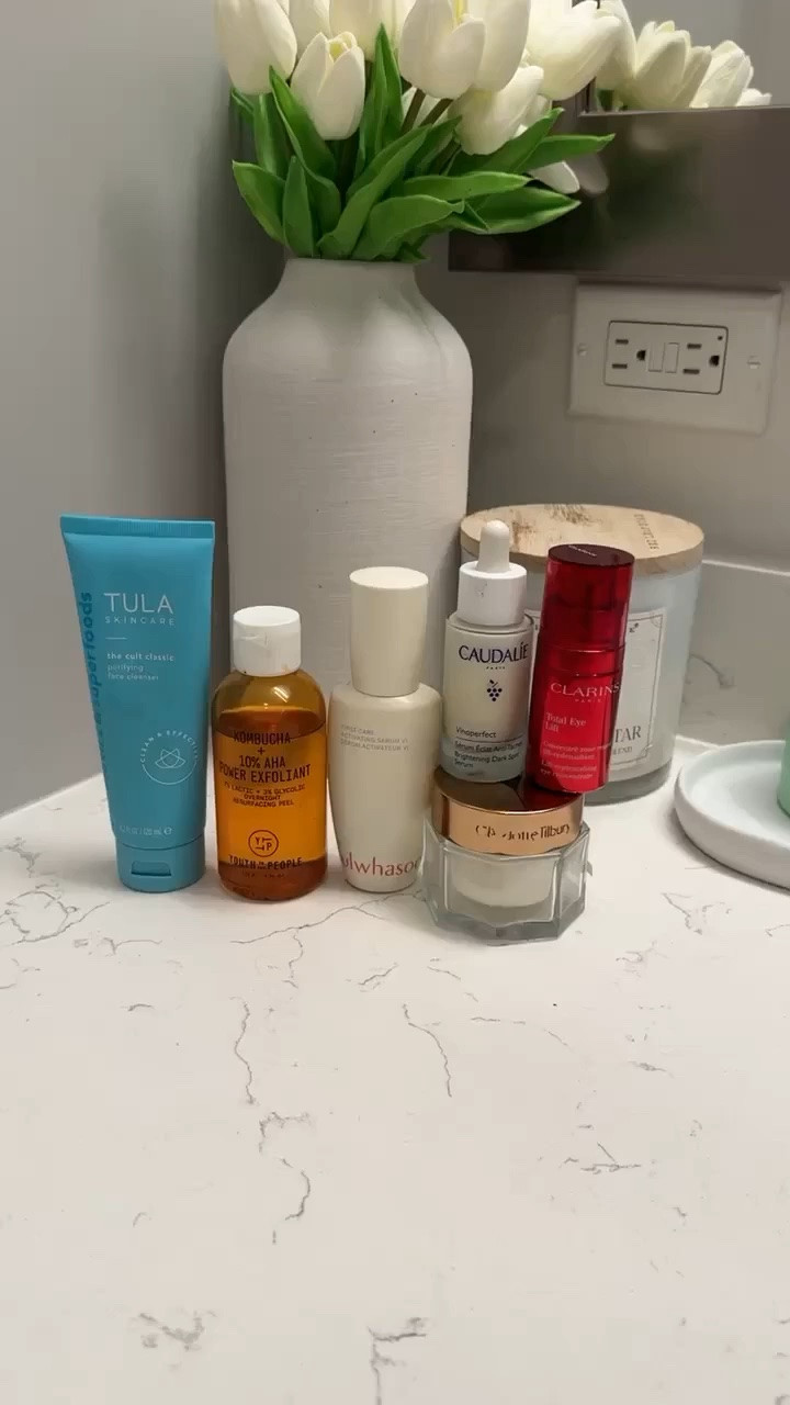 My serum and moisturizer are on sale at Sephora!! 🤩

A good skincare routine is the key to good makeup! These are my skincare must have products that I use before a heavy makeup day. I love these products!

Sephora is also up to 50% off select products right now! ✨✨

(Sephora sale, Beauty routine, skincare products, skincare routine, makeup routine)

#LTKgrwm #LTKSaleAlert #LTKBeauty