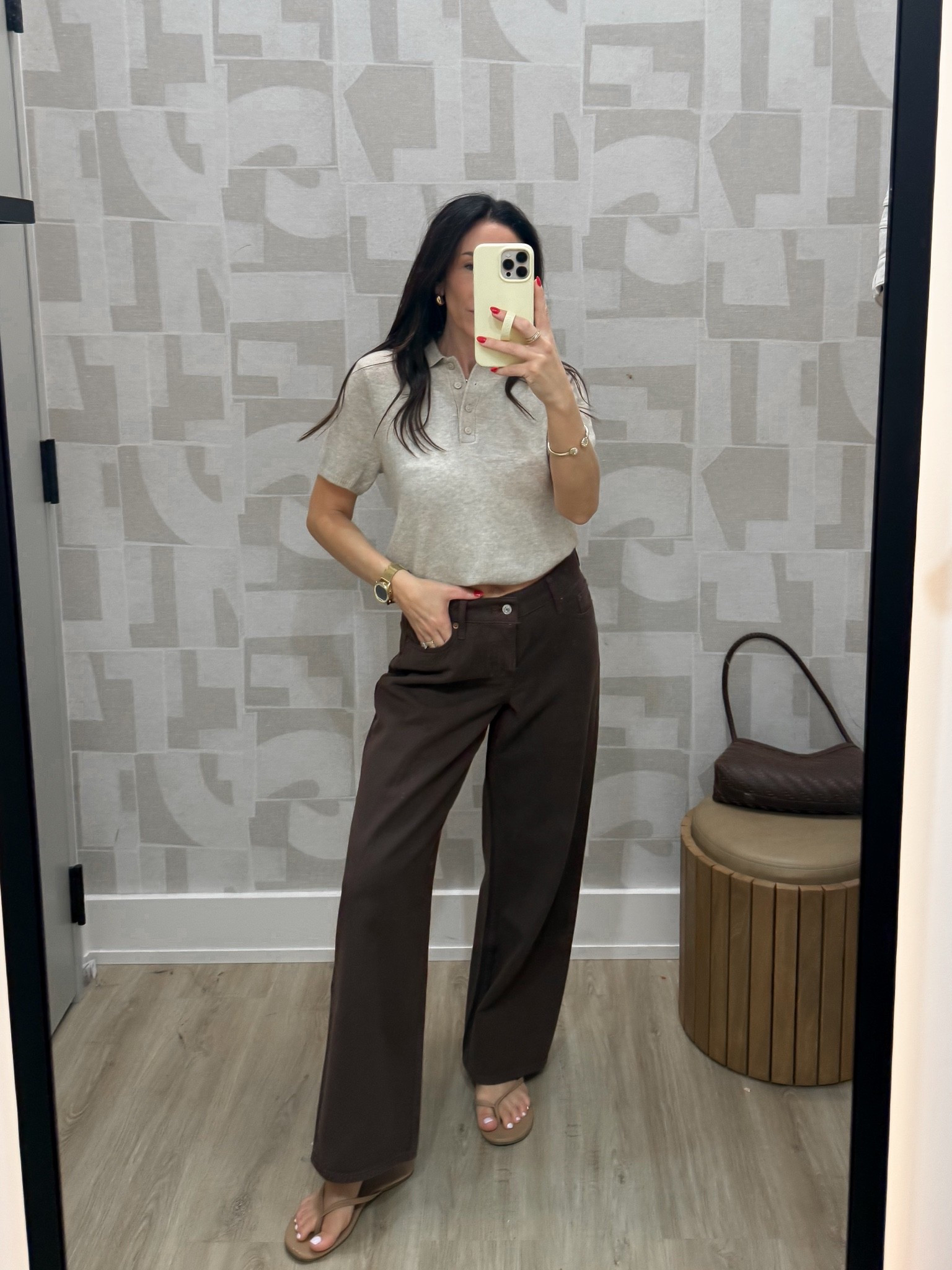 @abercrombie X LTK exclusive sale use AFLTK f
Wearing XS in sweater and 24 in jeans