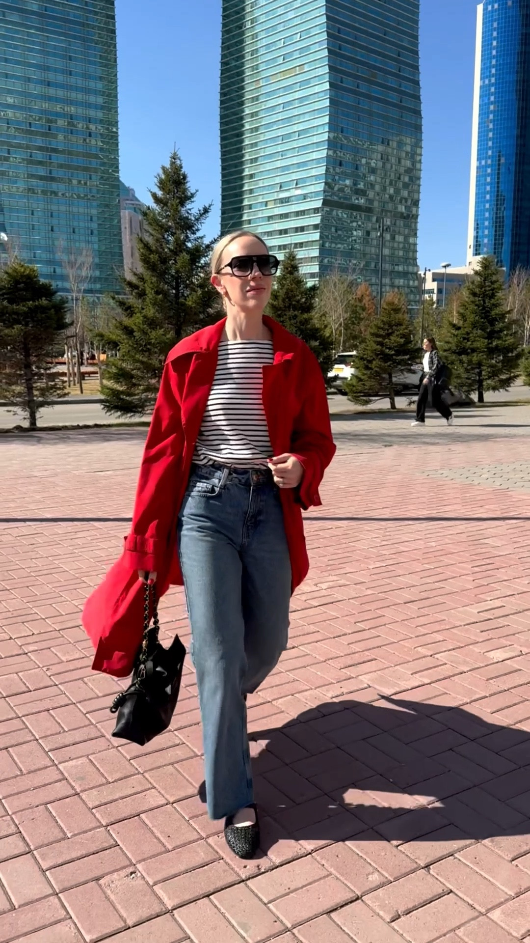 Found a link to my old Gucci silk scarf for sale - hurry! 💨 

Spring outfit, travel outfit, red trench coat, striped tee, @Zara straight leg jeans, ballet flats

#LTKTravel #LTKOver40 #LTKSeasonal
