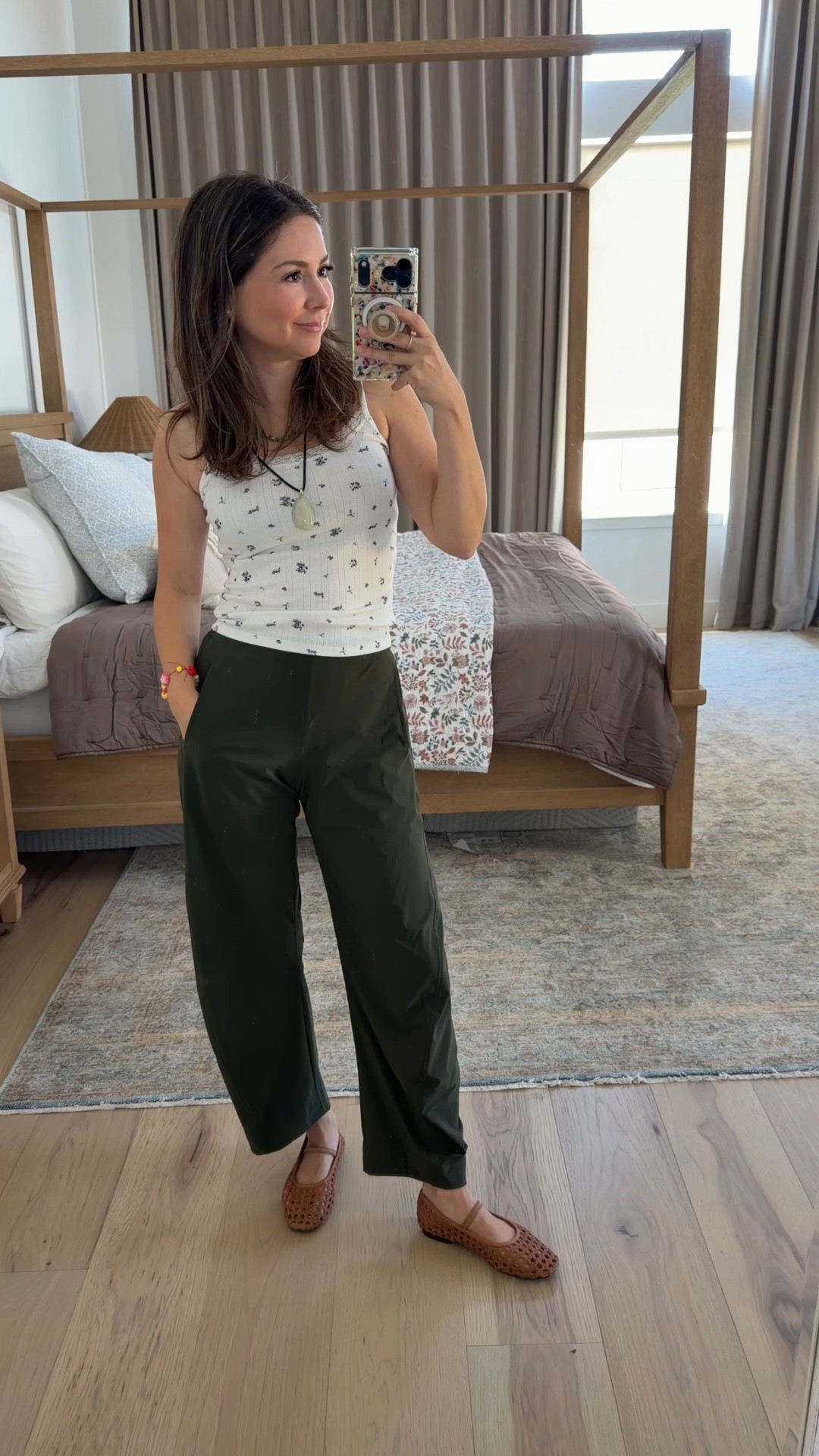 My constant goto pants I have them in three shades now I’m 5ft2 and prefer the length on the regular so comfy and the outfits are endless! Top small

#LTKootd #LTKPetite #LTKgrwm