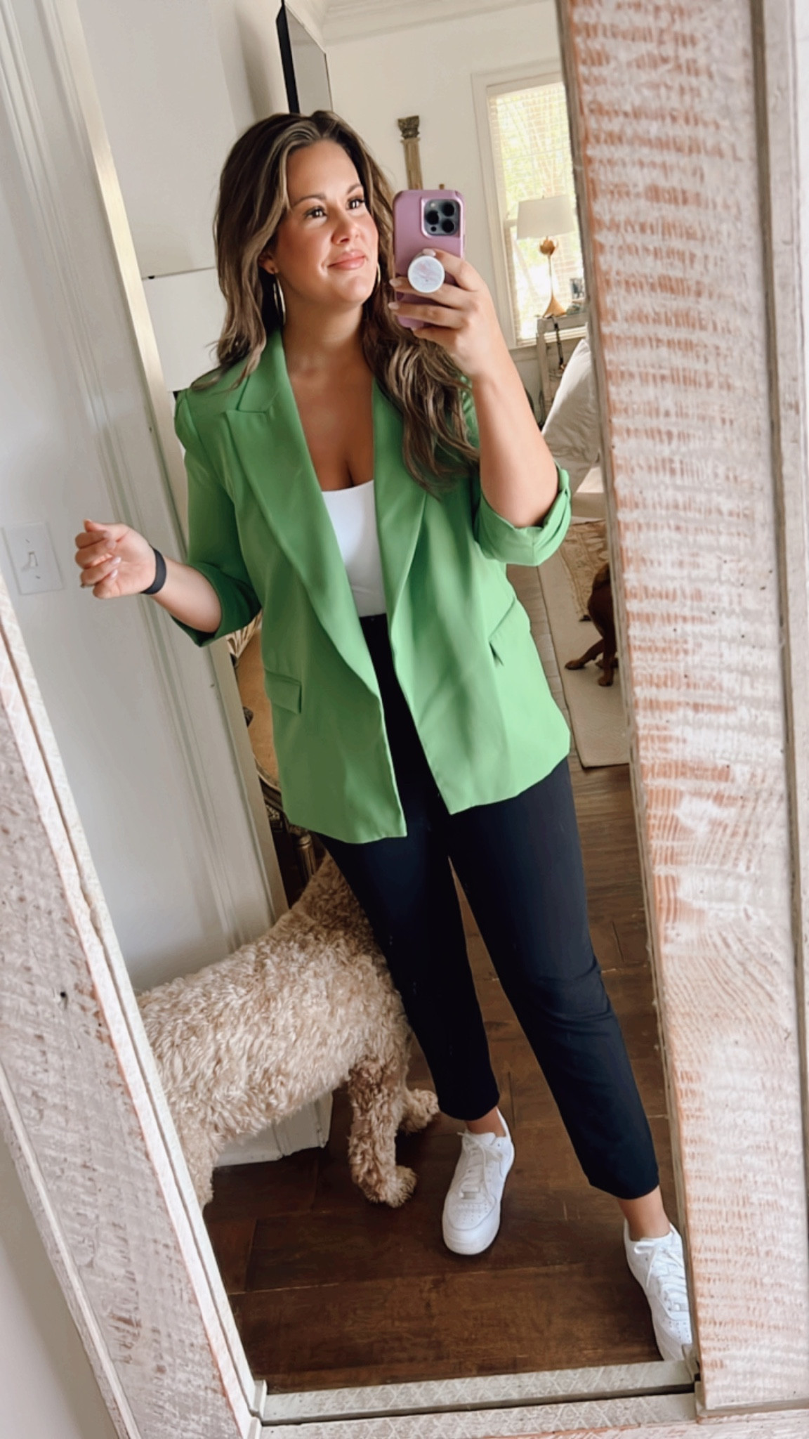 Green blazer 2025 outfit womens