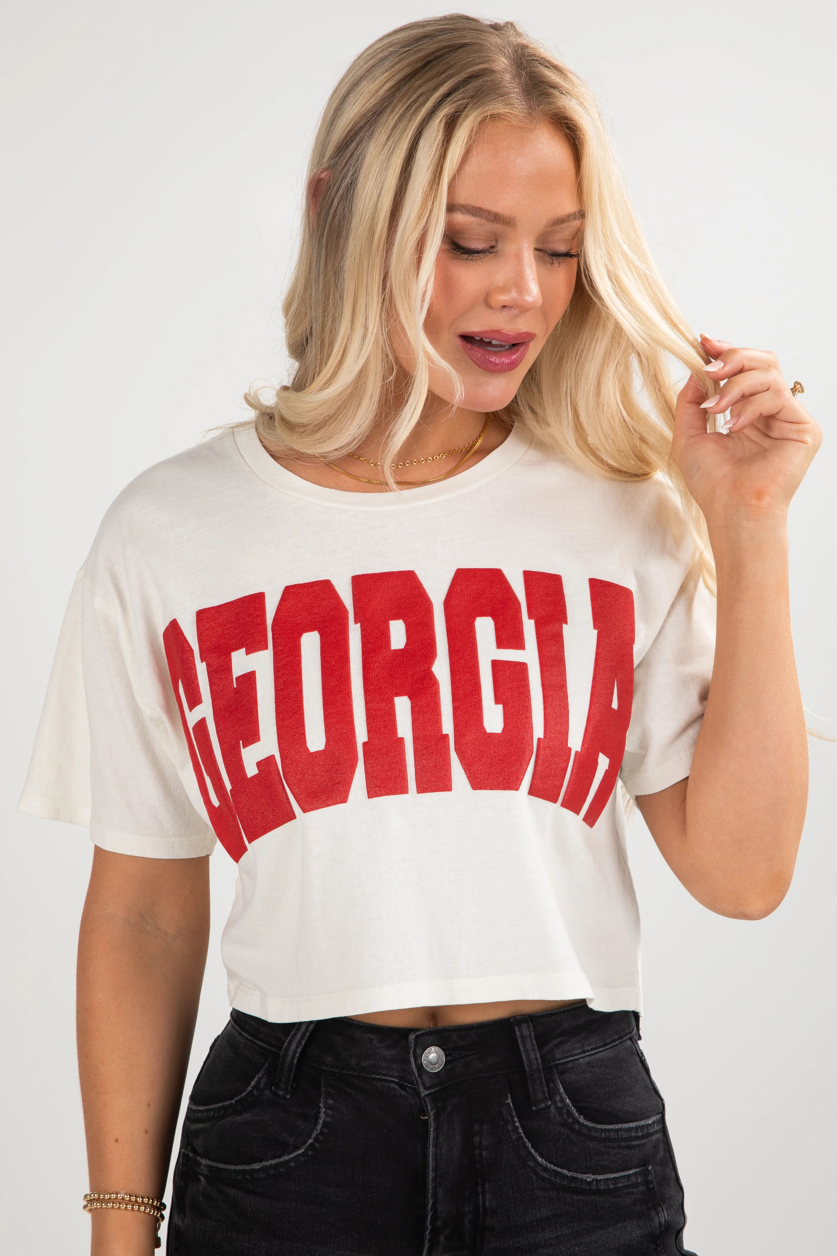 Off White Georgia Block Letter Cropped Tee | DU Exclusives | DressUp | Dress Up