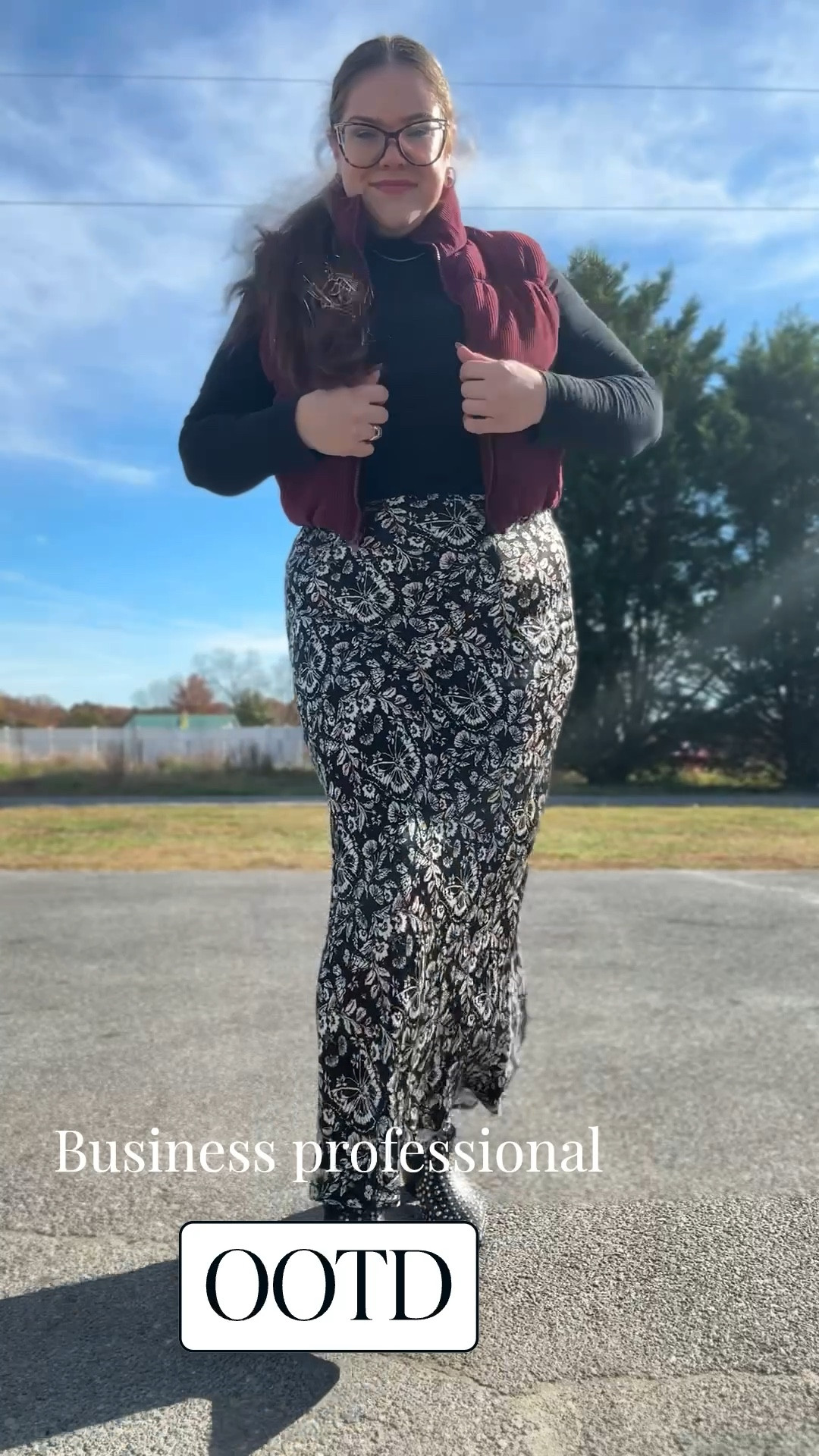 This is the perfect business professional look for fall at the office!! So comfy and super chic!! 

#fallootd #falloutfit #businessprofessional

#LTKMidsize #LTKStyleTip #LTKSeasonal