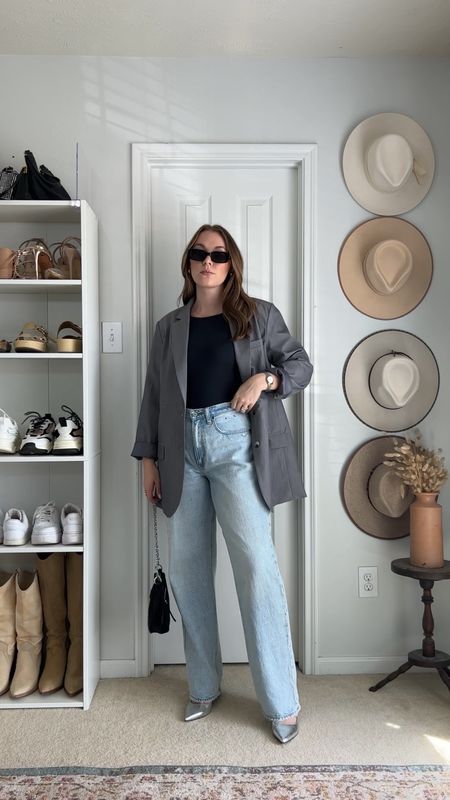 If I had to choose a favorite outfit combo, it would be a blazer, jeans + heels 🖤 

Blazer L 
Jeans 28L curve love 
Bodysuit M 
Heels TTS 
.⁠
.⁠
.⁠
.⁠
blazer outfit, oversized blazer, Spring outfit, outfit inspo, minimal style, fashion inspo, outfit ideas, street style, Pinterest aesthetic, Pinterest girl, styling reels, spring style, summer style, casual chic, amazon fashion. 

#LTKunder50 #LTKstyletip #LTKunder100