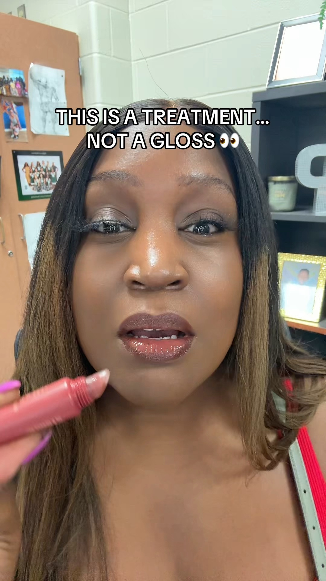 A lip treatment that shines like this? Yes please! #olehenriksen #liptreatment

#LTKgrwm #LTKselfcare #LTKOver40