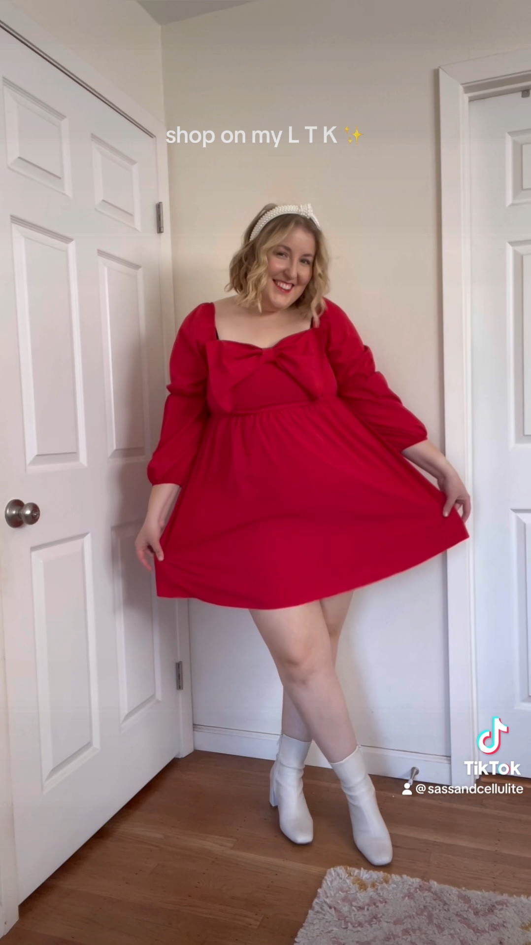 Day 1 of 10 days of plus size holiday outfits ❤️ 
I’m so sad this red dress is sold out in XXL, but I’ve added some similar! 

#LTKplussize #LTKmidsize #LTKHoliday