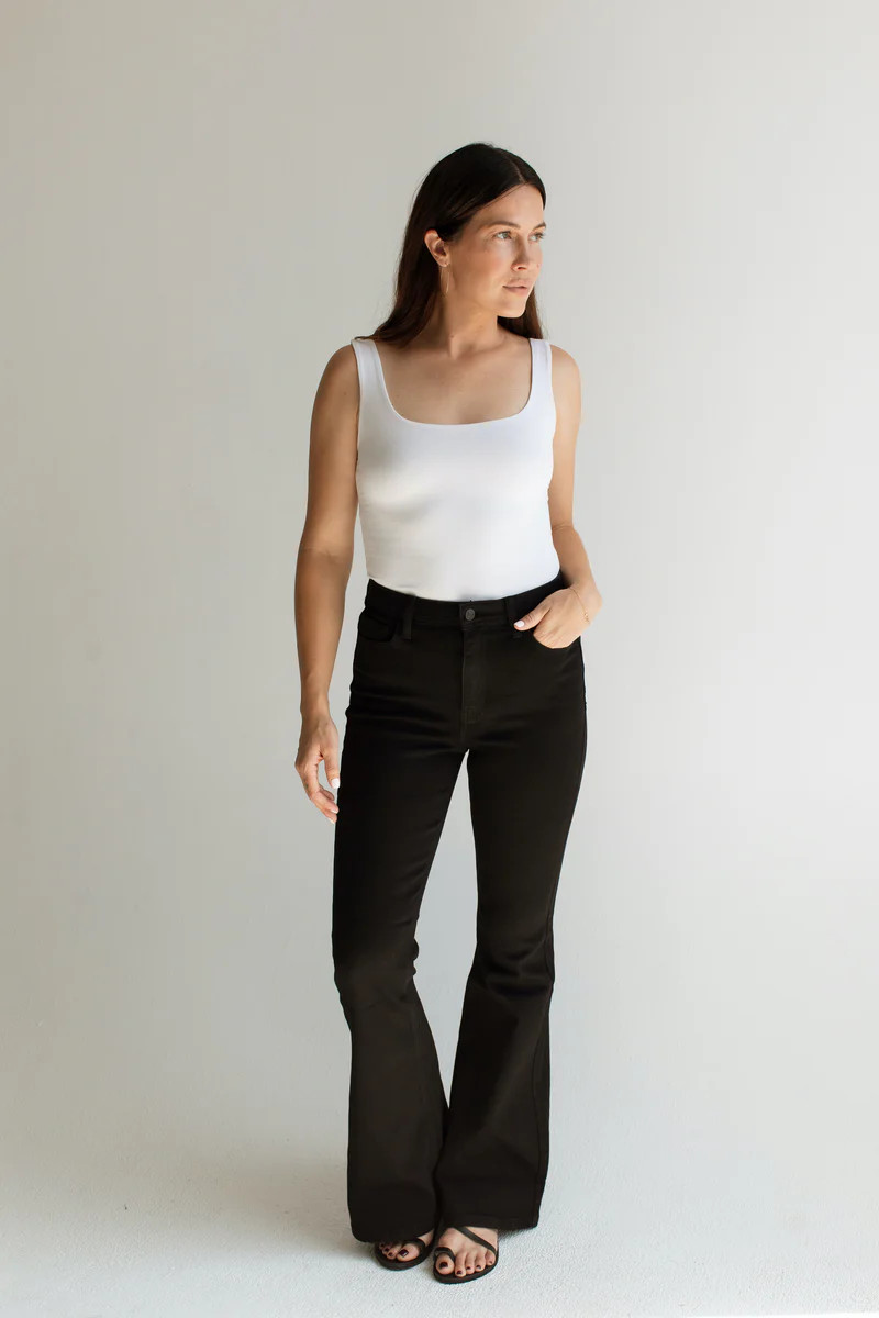 Austin Flare Jeans | Carly Jean Los Angeles