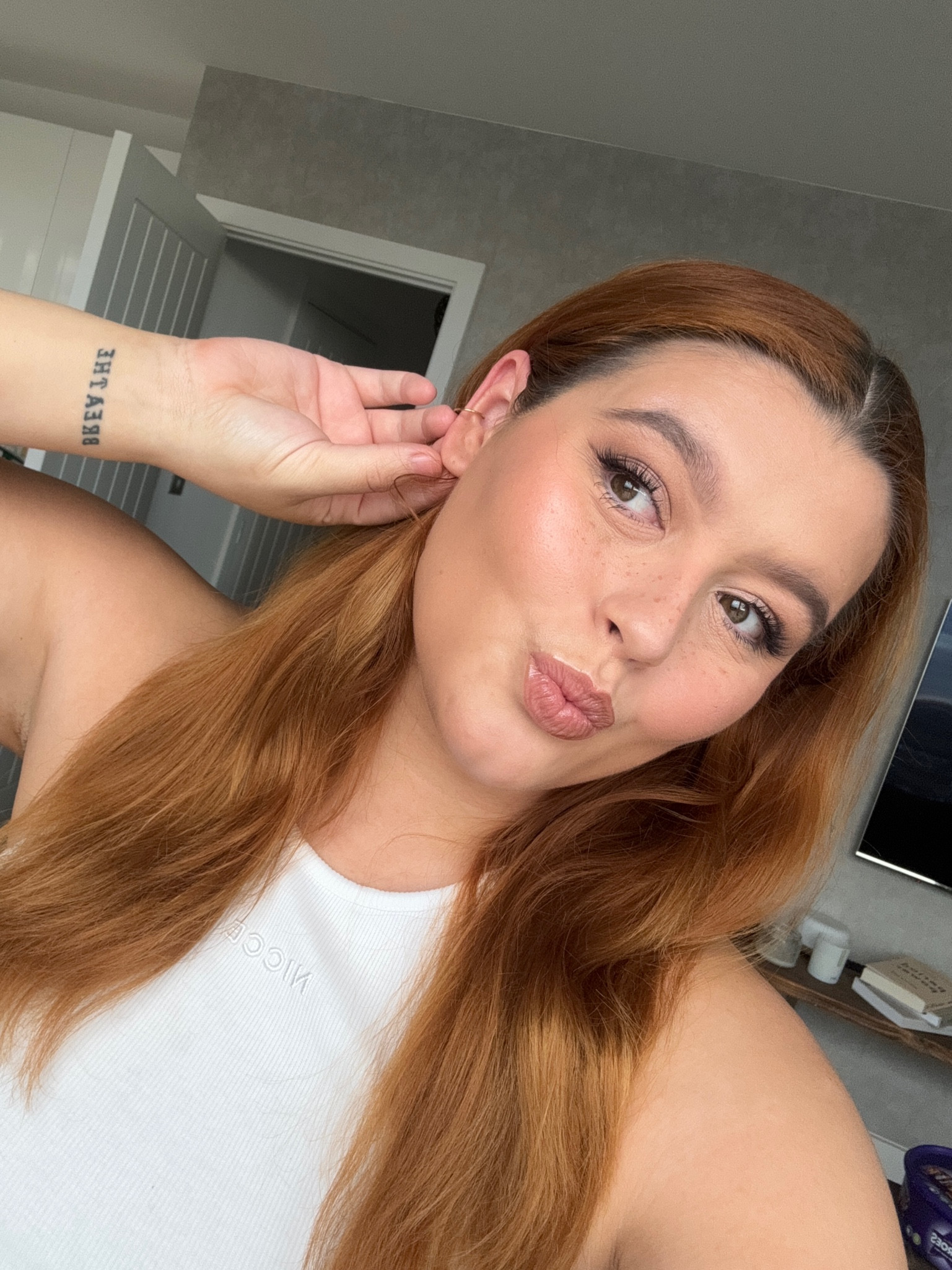 Everyday makeup xxx 

#LTKmidsize #LTKbeauty #LTKeurope