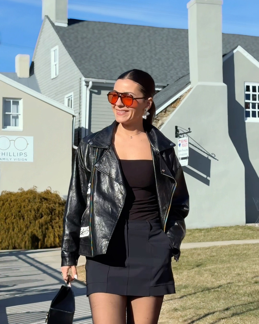 Micro mini but major impact! These Commando skirts are a dream, sleek, smoothing, and made with luxe fabrics that move with you. Linking my faves so you can grab yours! 


#WearCommando #WearCommandoPartner #OnlyWearWhatYouLove #ad #liketkit @shop.LTK @silagunce 

#LTKU #LTKSeasonal #LTKSpringSale