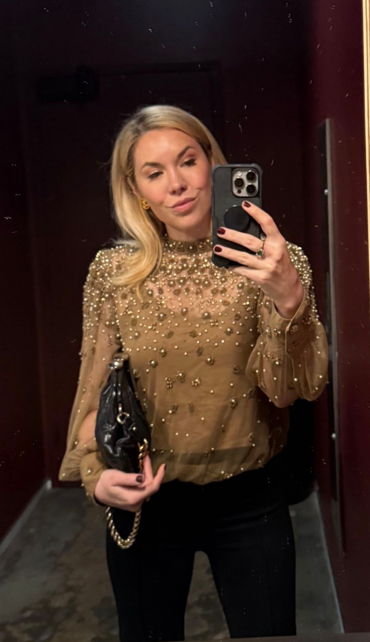 This top would be perfect for NYE!
And these pants are soooo flattering!