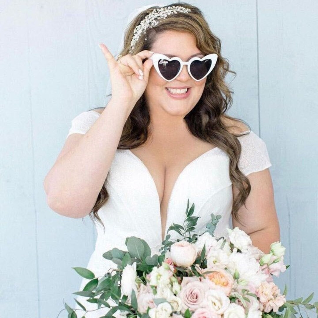 Bride Sunglasses | White Heart Sunglasses | Wedding Day Sunglasses | Retro Heart Sunglasses | Mat... | Etsy (US)