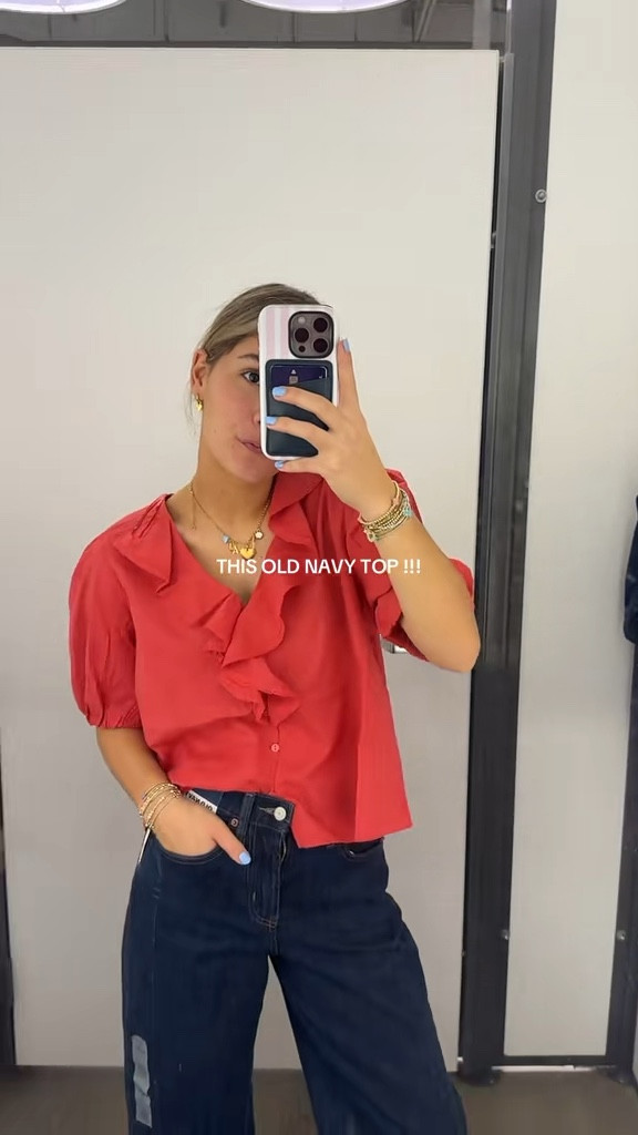 wearing xs! 

#LTKFindsUnder50 #LTKootd #LTKSaleAlert