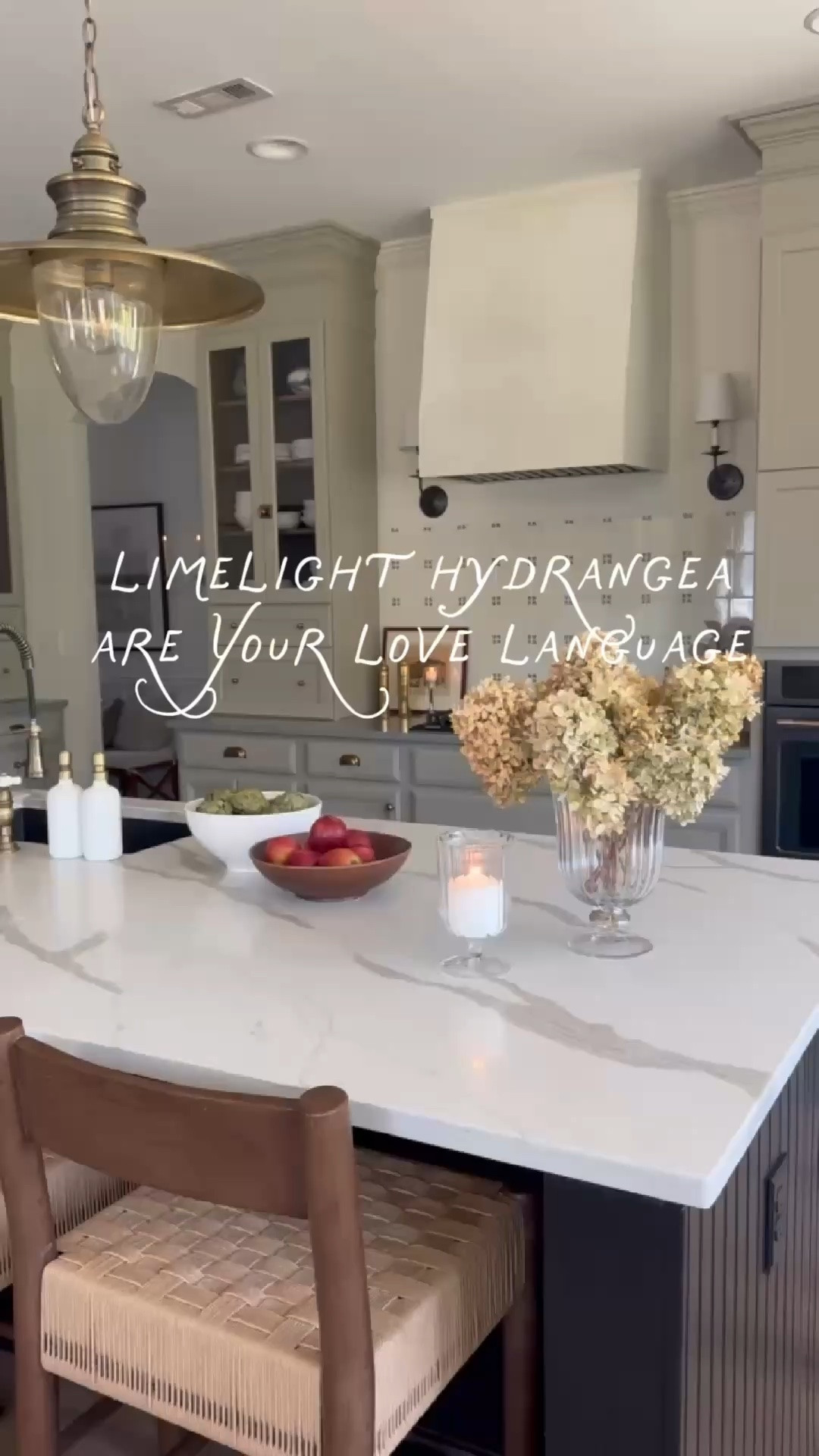 Linking my favorite faux hydrangea if you don’t have real ones like me!

#LTKdayinmylife #LTKHome