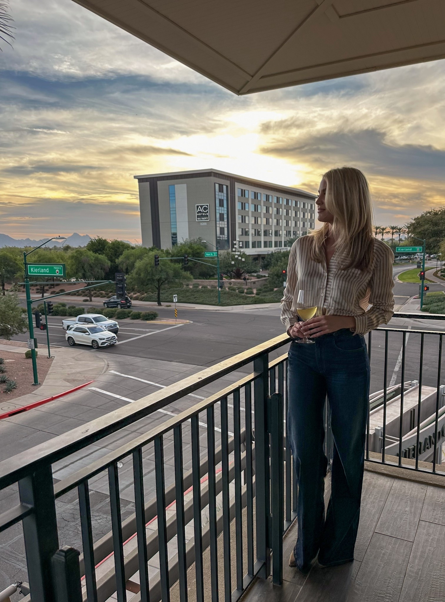 Silk button down and high waisted jeans. Great for tall girls 

#LTKdayinmylife #LTKootd #LTKGiftGuide