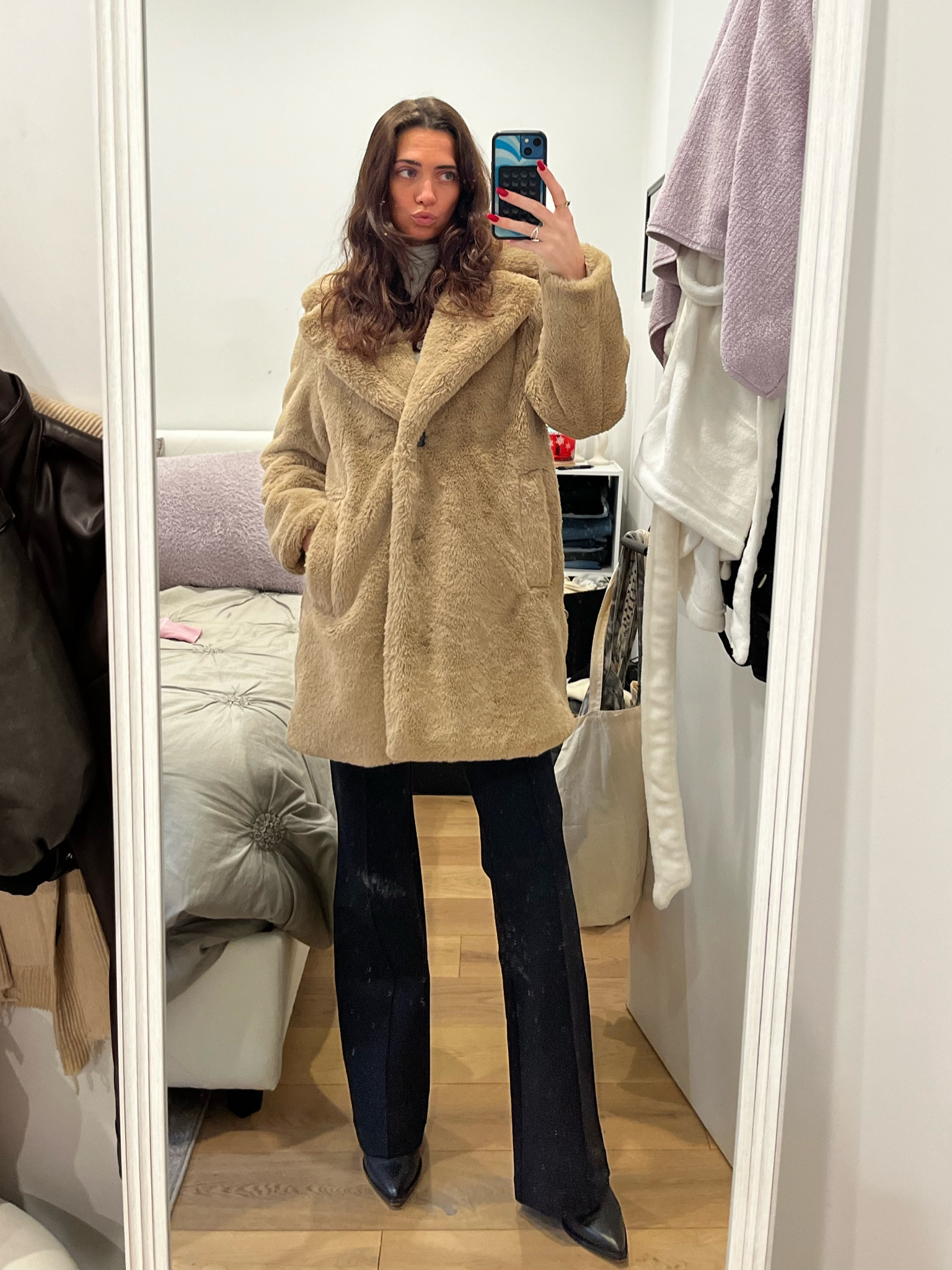 Mob wife winter 

#LTKGiftGuide #LTKstyletip #LTKfindsunder100