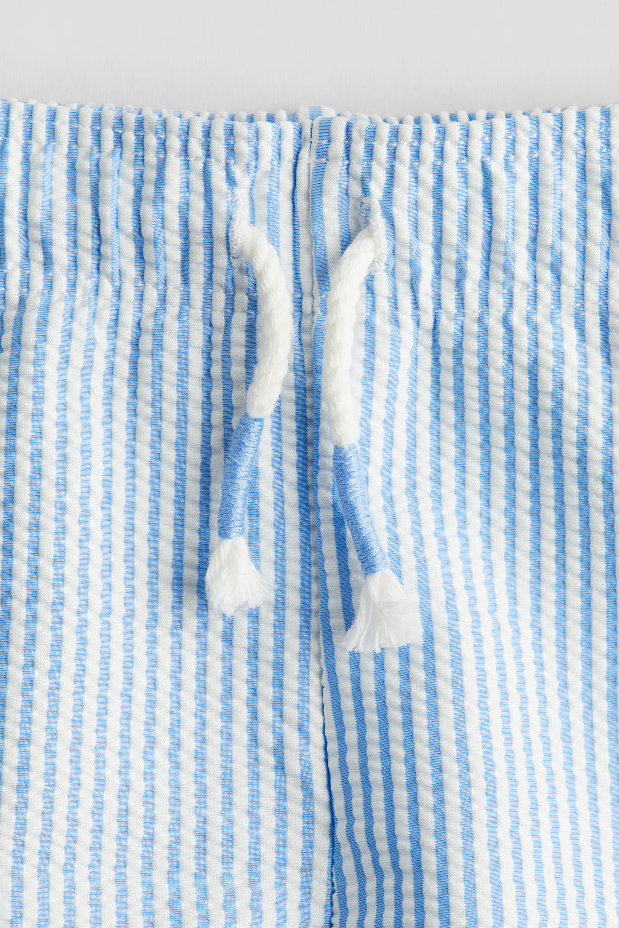 Light blue/Striped | H&M (UK, MY, IN, SG, PH, TW, HK)
