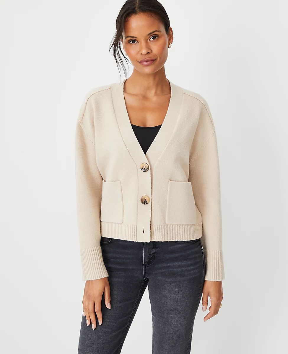 Relaxed Cropped V-Neck Cardigan | Ann Taylor (US)