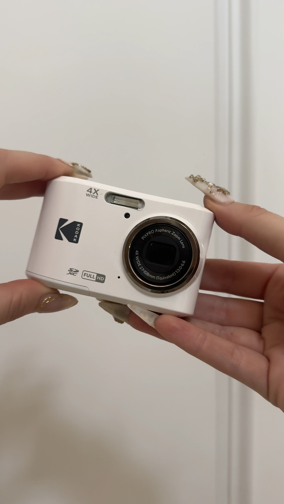 Upgrade your selfies & Instagram content with this affordable digital camera! The Kodak PIXPRO has been a game changer for my content - providing gorgeous, editorial style pics in seconds. The camera is battery operated & comes with a handy memory card. Influencer worthy results without the big budget✨📸#digitalcamera #camera #contentcreation #contentcreator #photography #selfies #instagrampicd

#LTKCyberWeek 

#LTKGiftGuide #LTKTravel