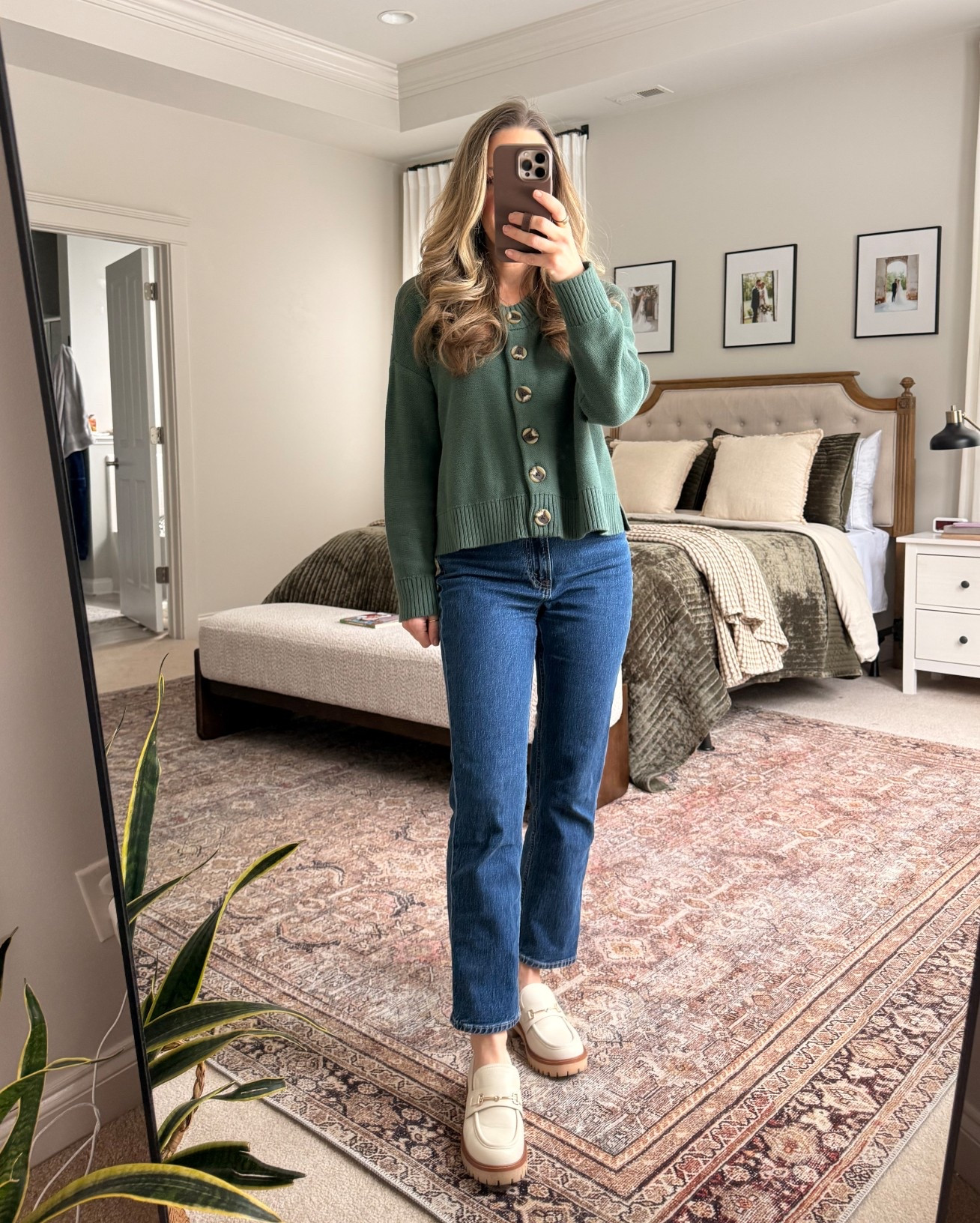 Simple, classic, everyday style 💚
This Quince cardigan is one of my favorite finds — 100% cotton, perfectly relaxed, and under $50. Wearing a S. 

You can use my code INFG-25SIMPLYCHICMAMA10 for a discount.

Paired with Abercrombie ankle straight jeans (size 26R — size up one) and classic loafers for an easy mom outfit that always feels put together.

#QuinceFinds #ClassicStyle #LTKClassicStyle #CapsuleWardrobe #EffortlessOutfits #EverydayStyle #MomStyle #LTKWinterStyle #MinimalWardrob

#LTKootd #LTKmomlife #LTKWorkwear