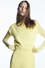 PLEATED KNITTED MAXI SKIRT - LIGHT YELLOW - Skirts - COS | COS (US)