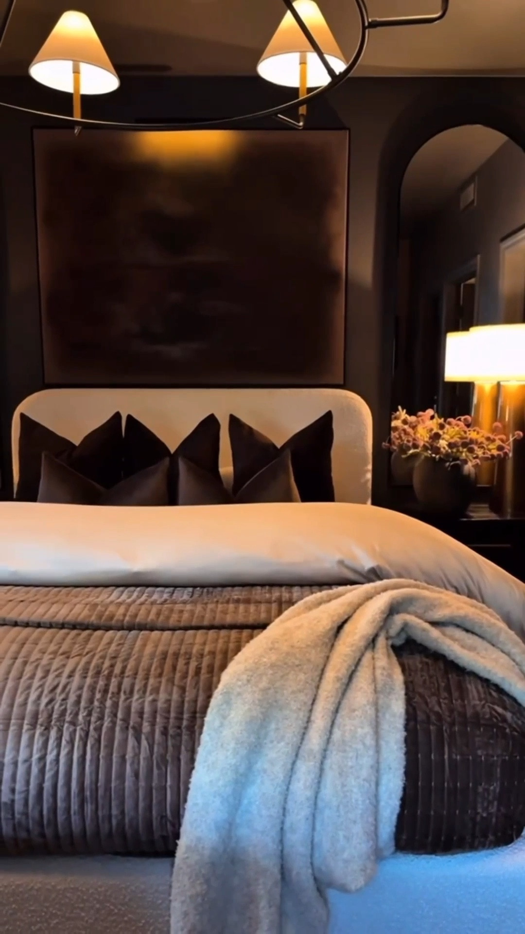 It’s wild to see how much this space has evolved. Our moody bedroom makeover has come such a long way, and I’m loving the cozy, modern vibe these Amazon finds brought in. 🤎


#moodybedroomdecor #moodybedroomfinds #interiordesign #moodymoderndecor #bedroominspo #bedroomdecorinspo #summerthompsonstyles


#LTKdayinmylife #LTKHome #LTKvlog