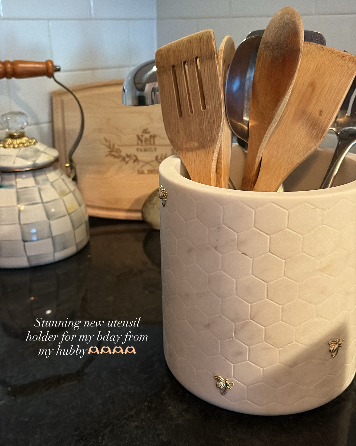 I’ve been eyeing this for quite a while and finally got my hands on her! So chic 🐝🫶🏻💛

#LTKdayinmylife #LTKHome #LTKWedding