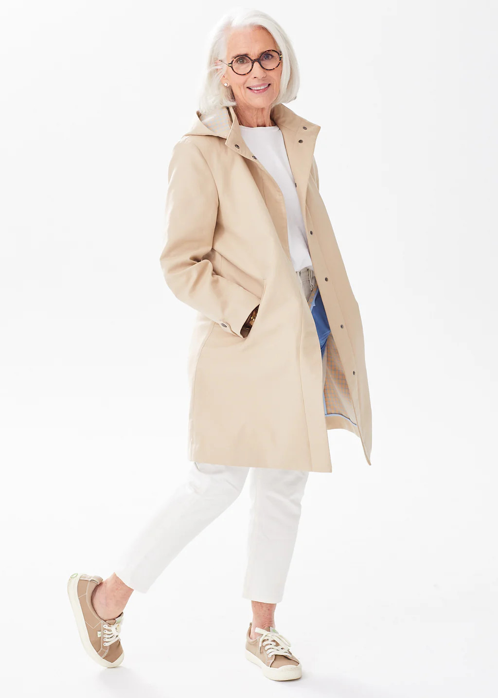 The Trench Coat 2.0 | Alice Walk
