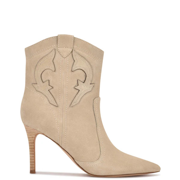 Flows Western Heeled Booties | Nine West (US)